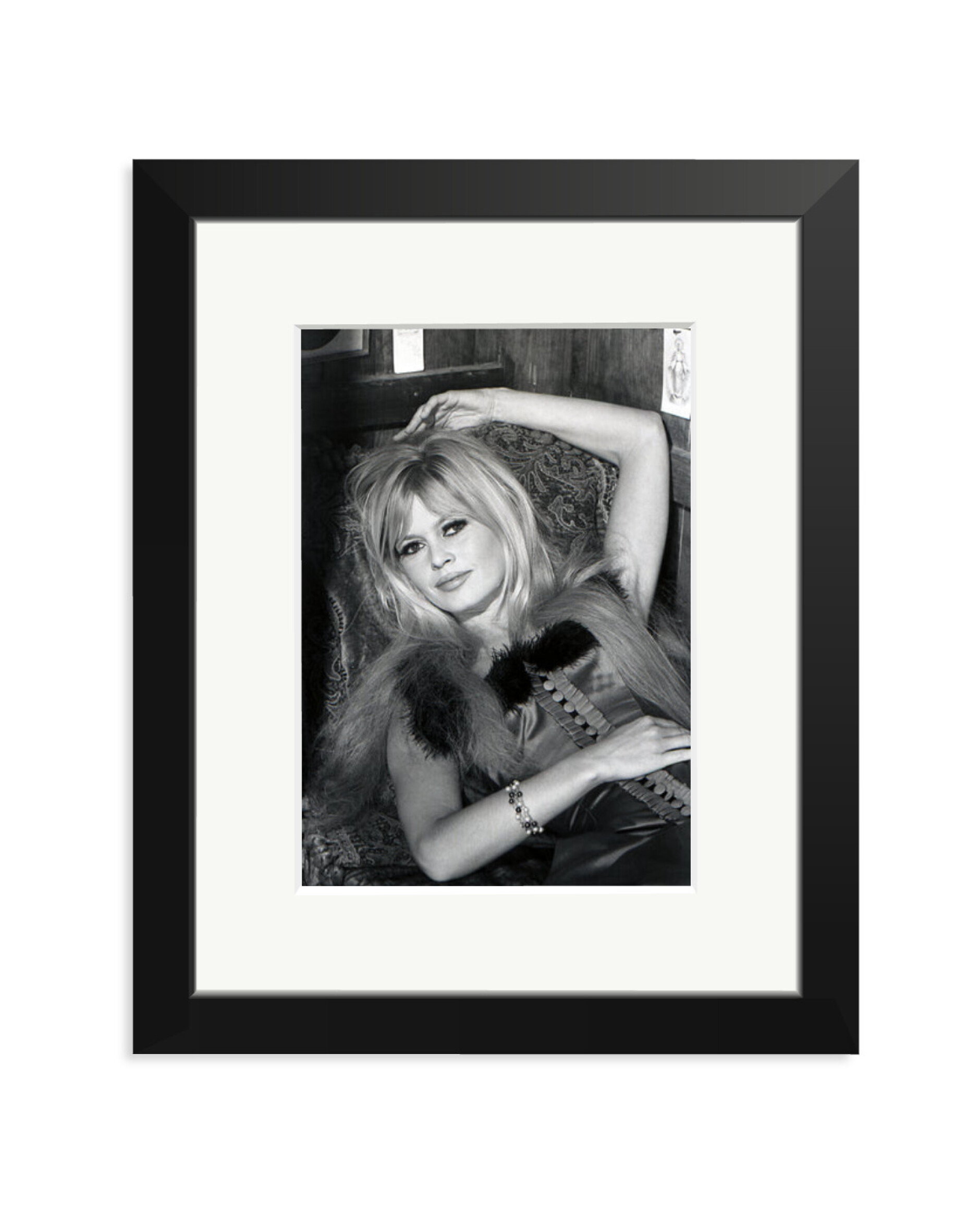 Bardot as Maria Black / Small
