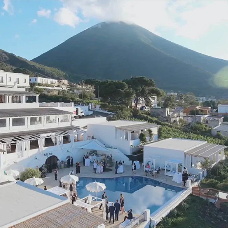 Mount Etna Oasis: the Belmond Grand Hotel Timeo showcases classic