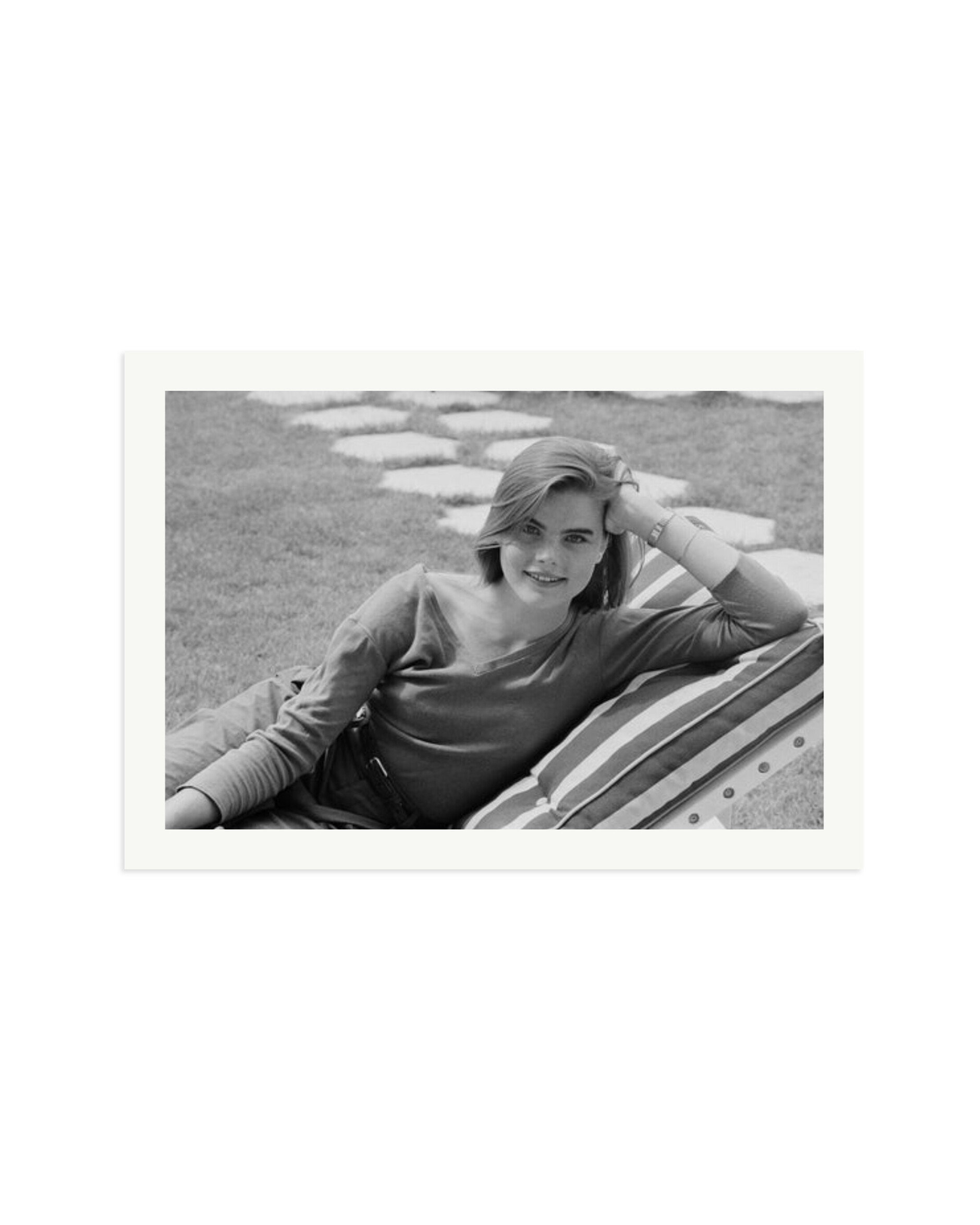 Mariel Hemingway Print Only / XXL