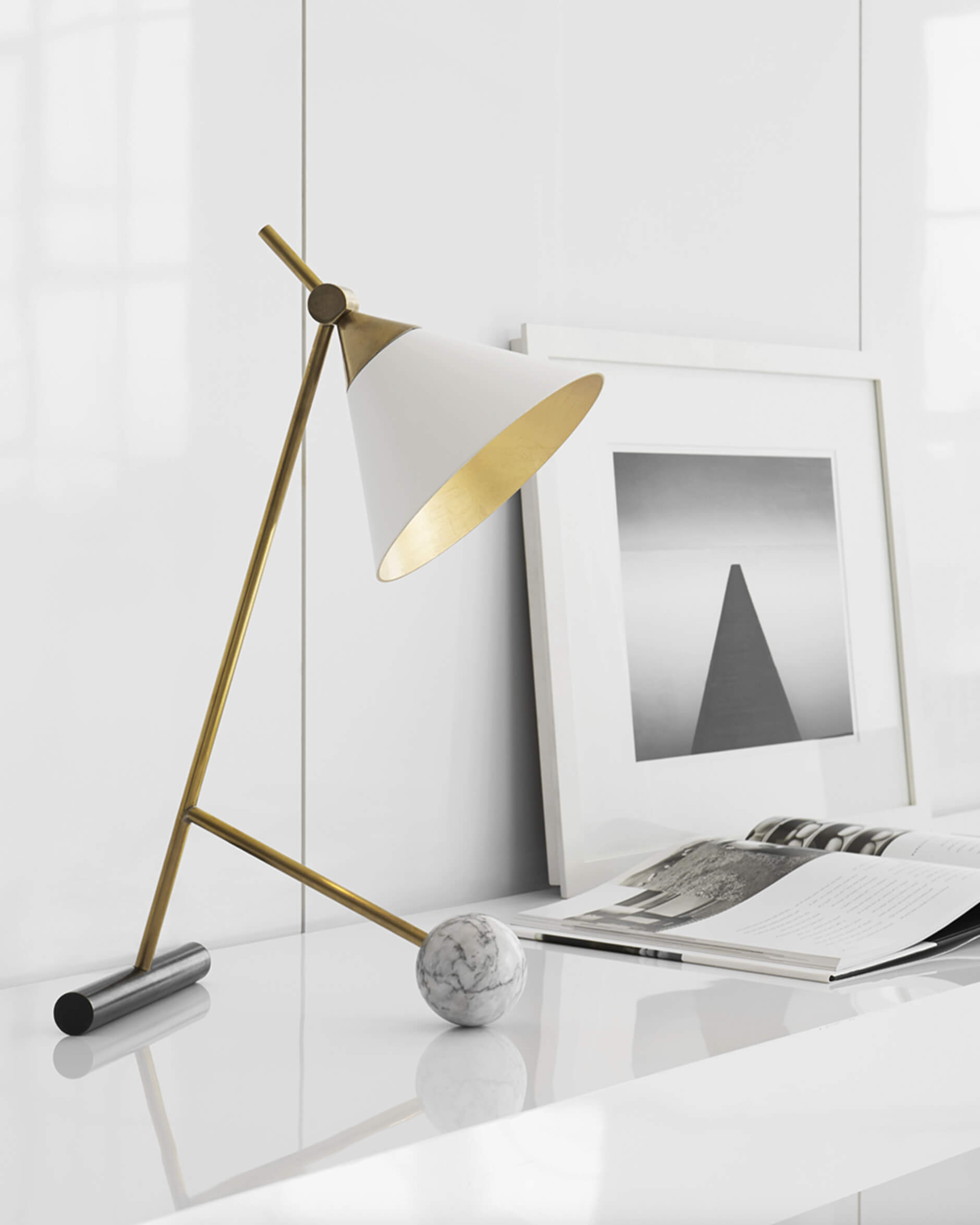 Cleo bordslampa brons/vit