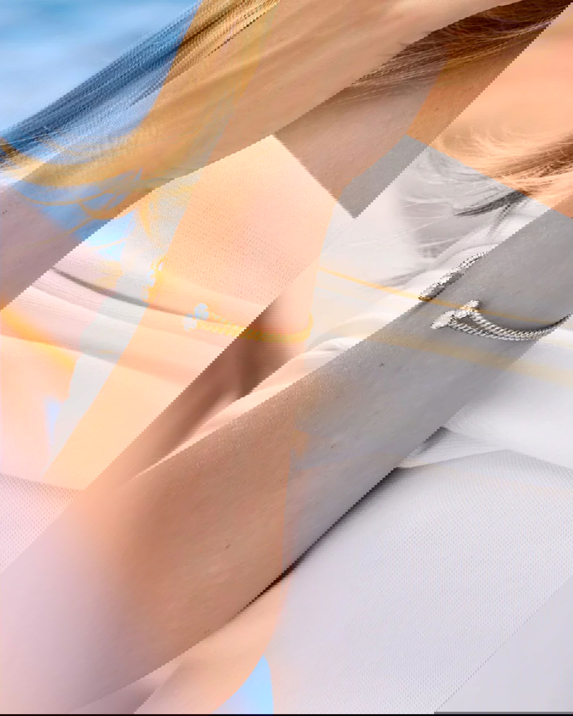 Mini twisted armband linen ignite