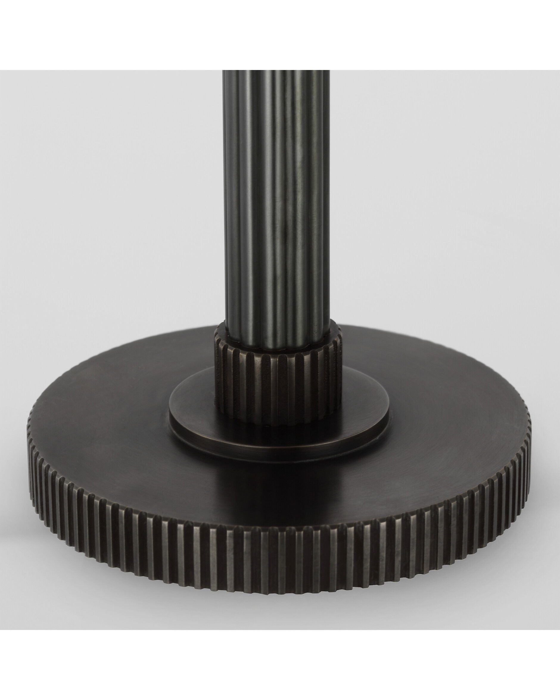 Aran 9" bordslampa uppladdningsbar brons