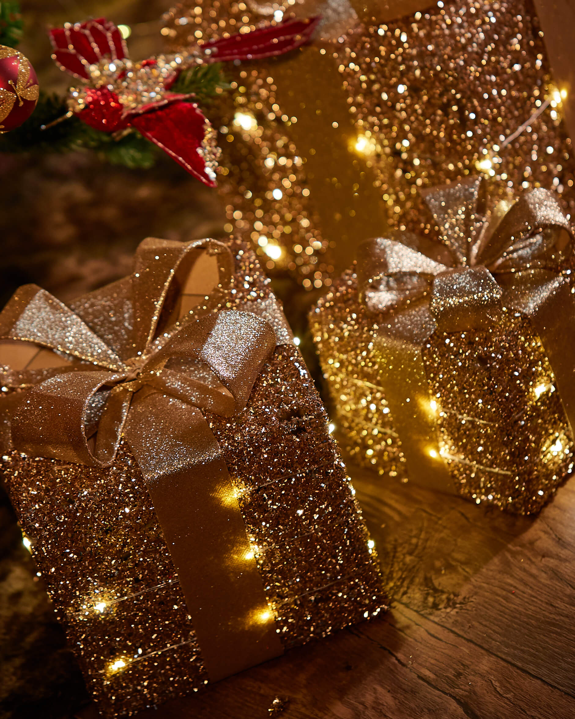 Trevor Paket LED Weihnachtsdekoration Champagner