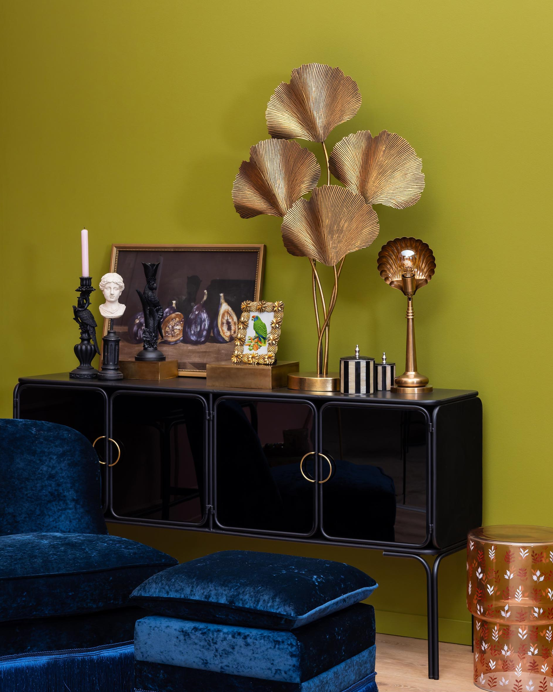 Everly table lamp