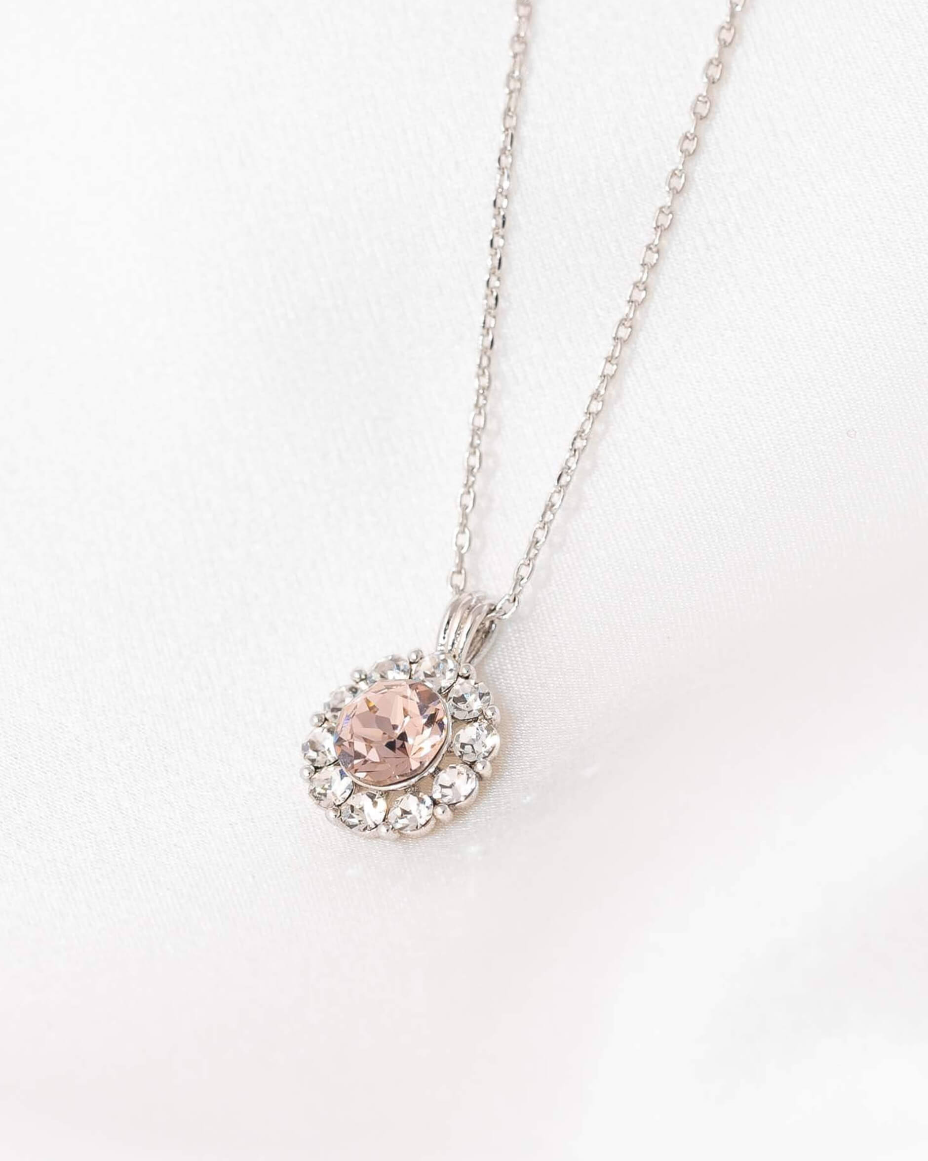 Sofia Necklace Vintage Rose