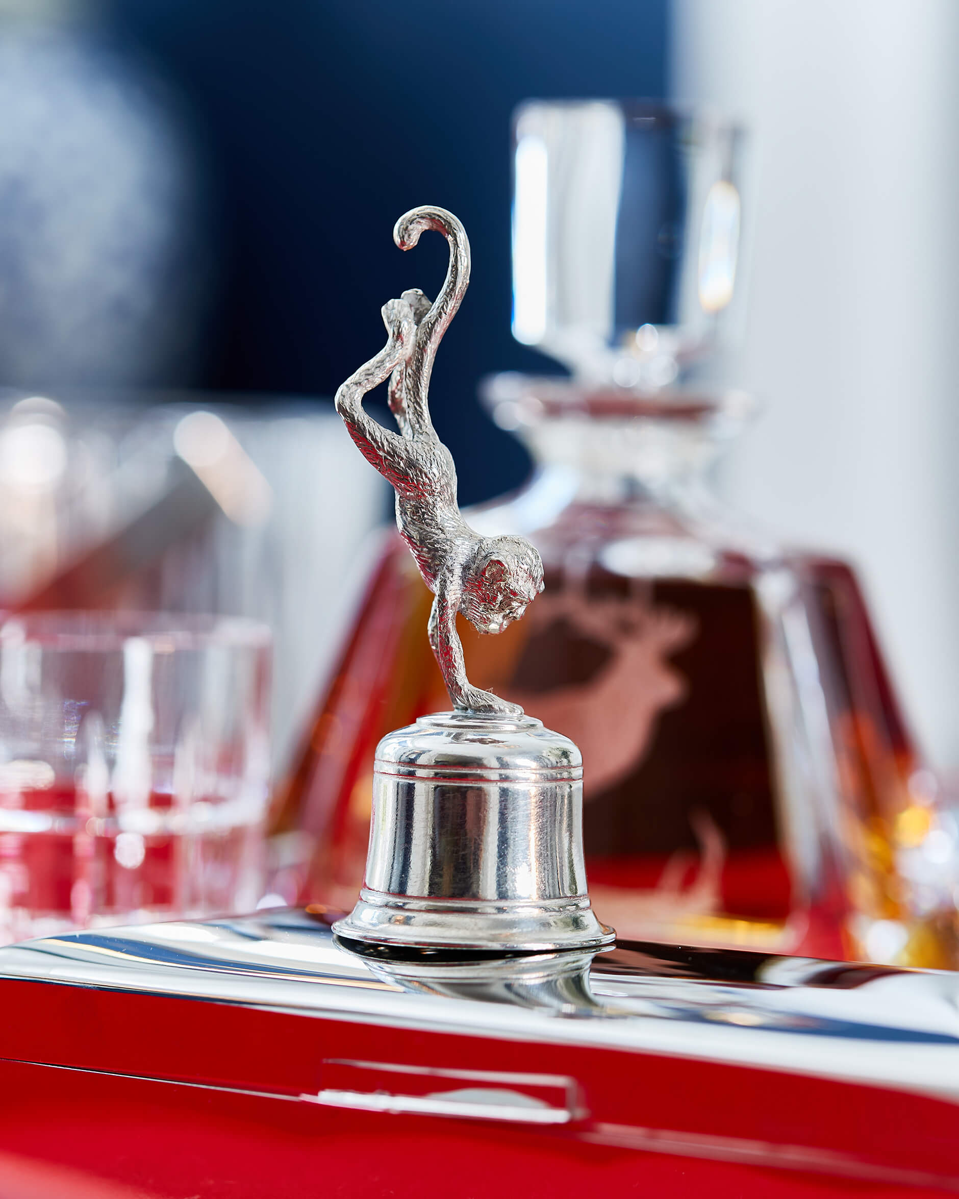 Apa serveringsklocka tenn