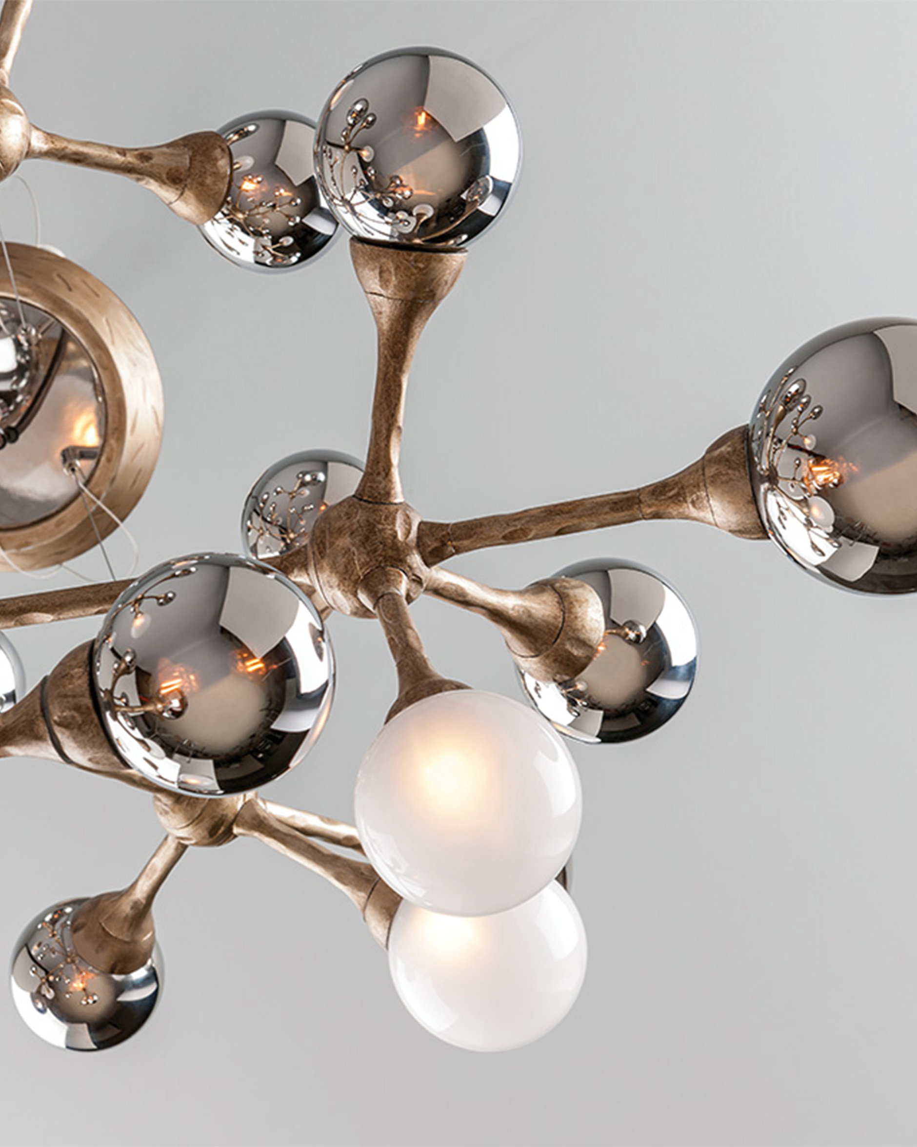 Element taklampa guld