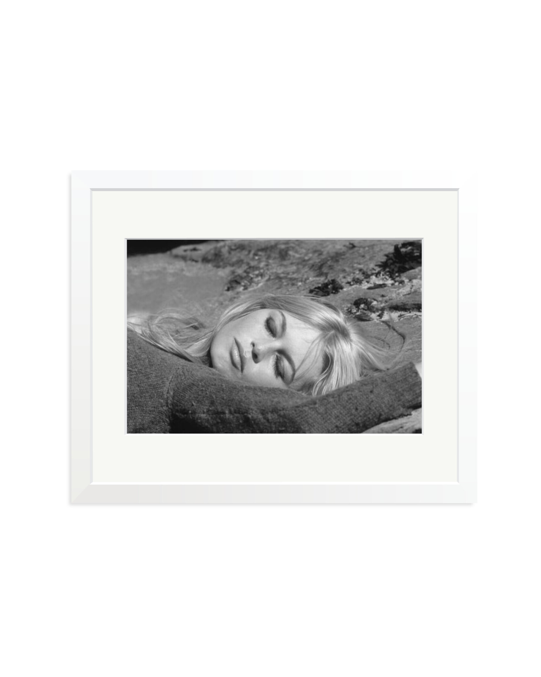 Sleeping Bardot White / Medium