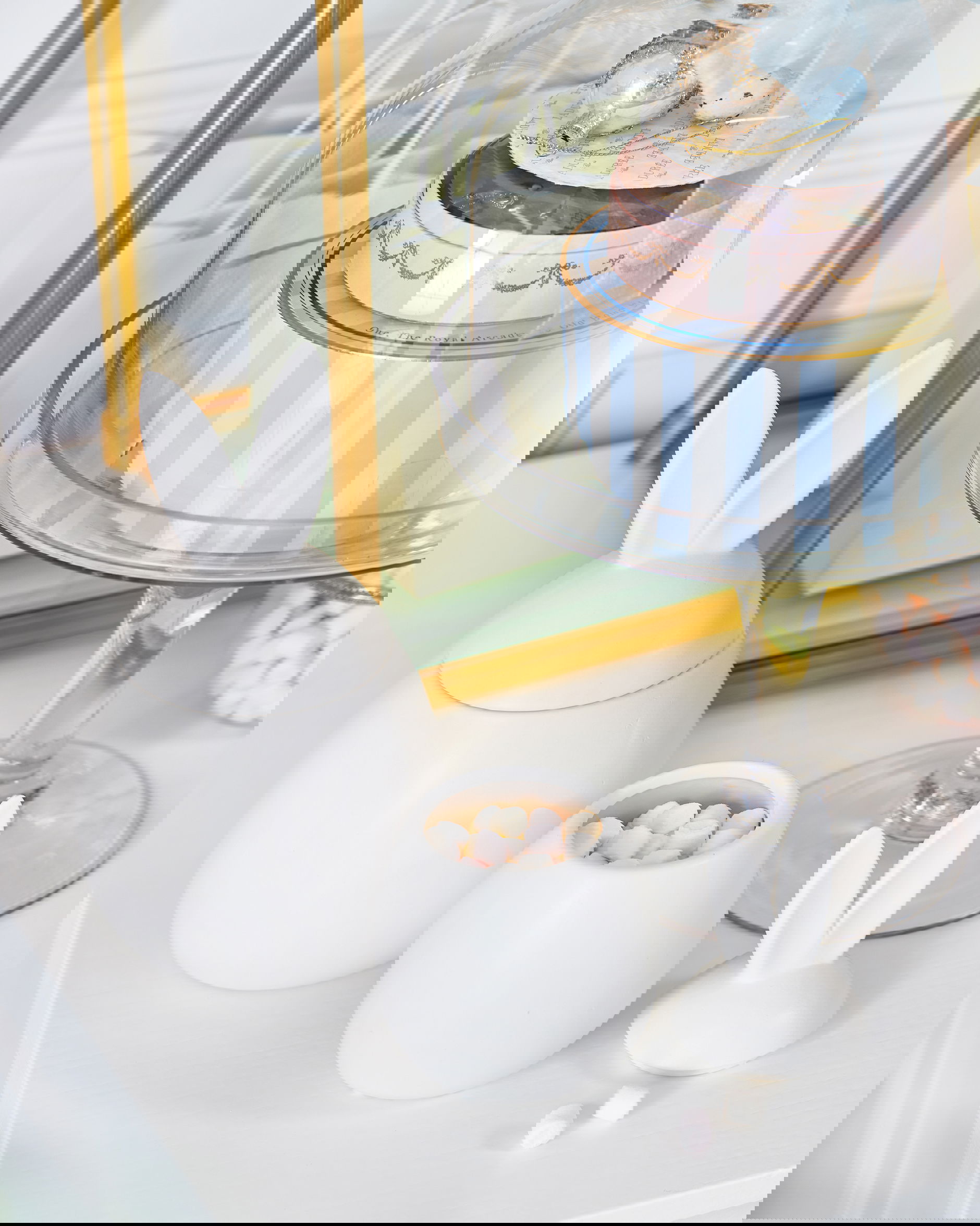 Mona-karkkikätkö valkoinen L