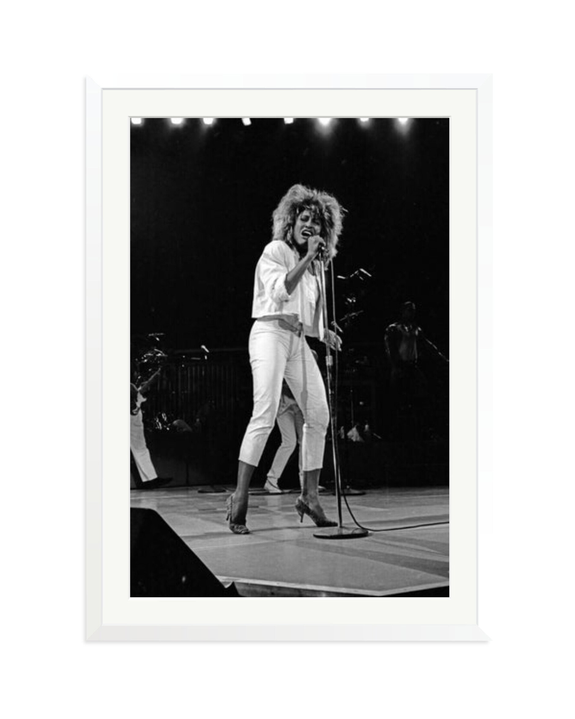 Tina on Stage White / XXL