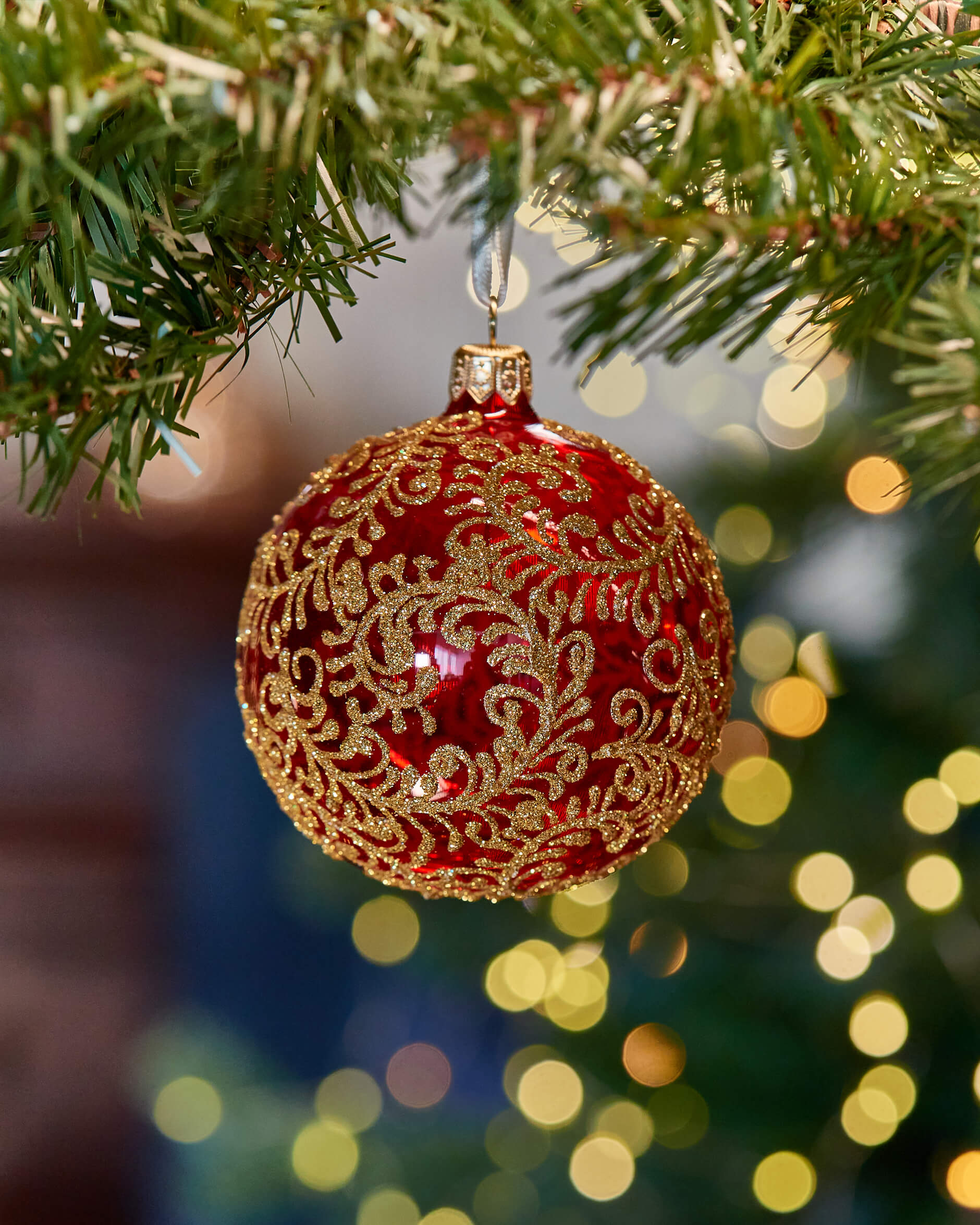 Lux Amelia julkula röd transparent 8cm