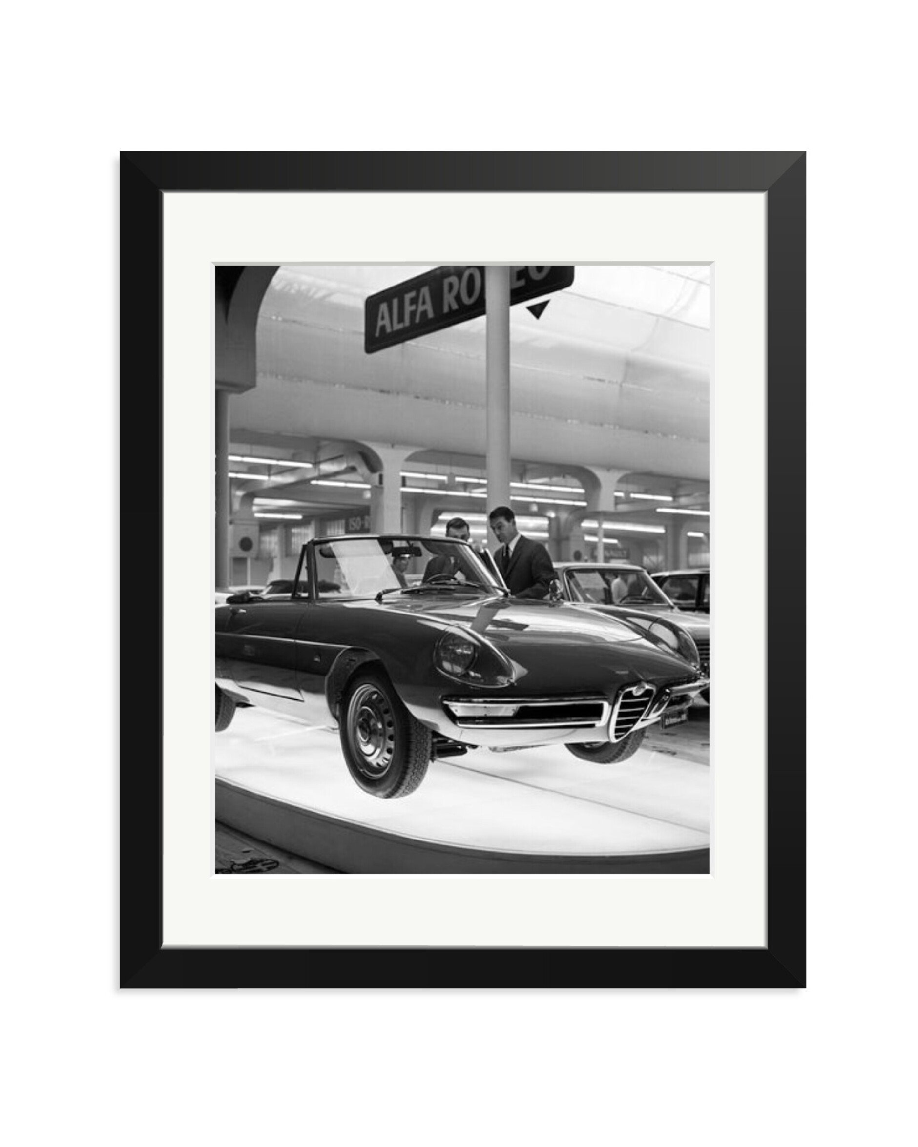 Alfa Romeo Spider 1600 Black / Medium