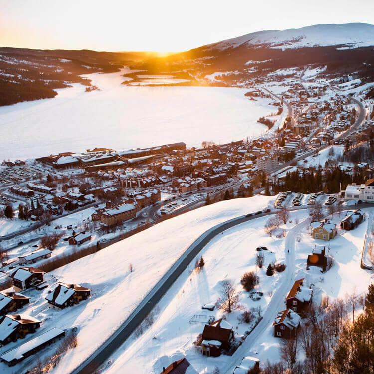 Newport Travel Guides