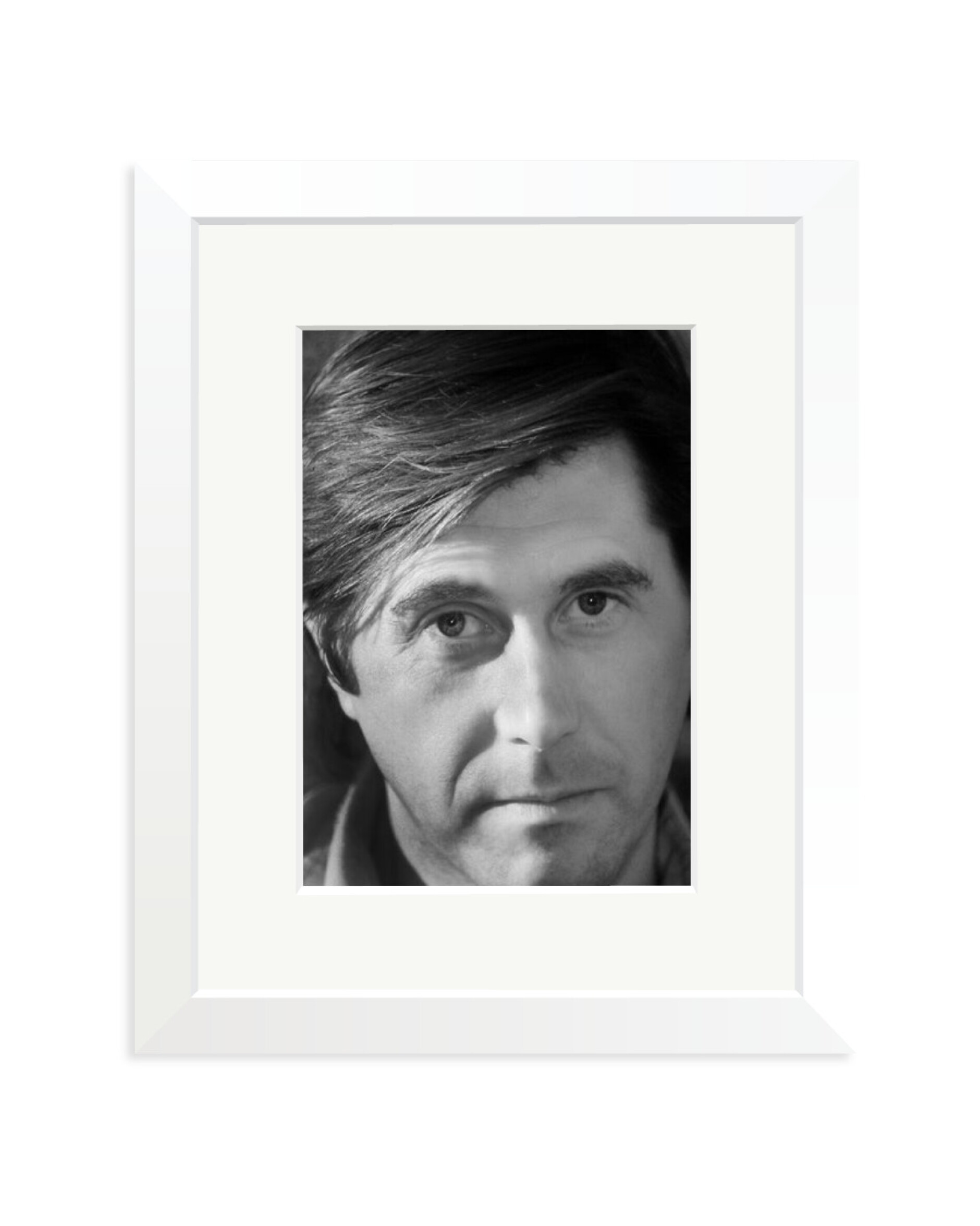 Ferry, 1982 White / Small