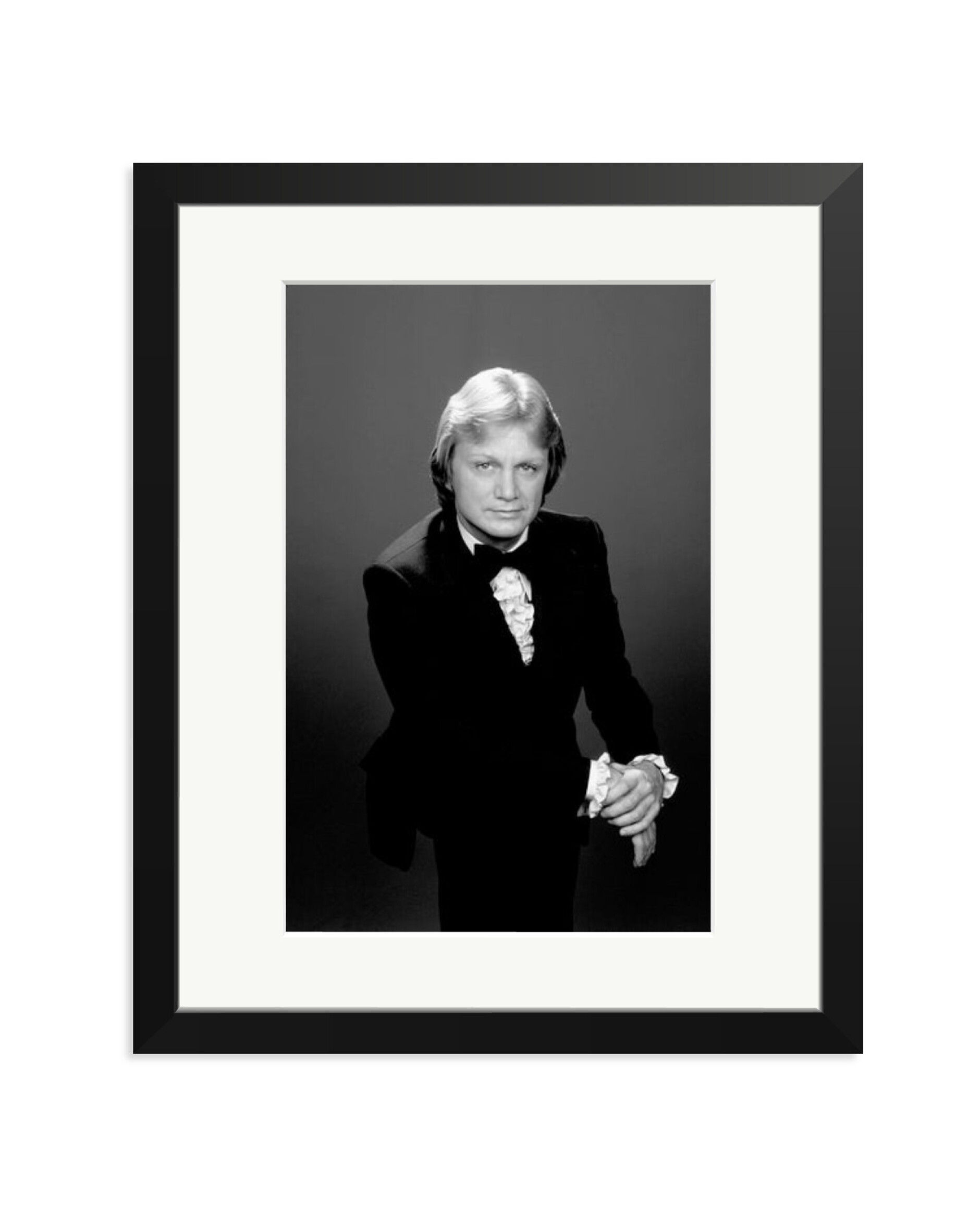 Claude Francois Black / Medium
