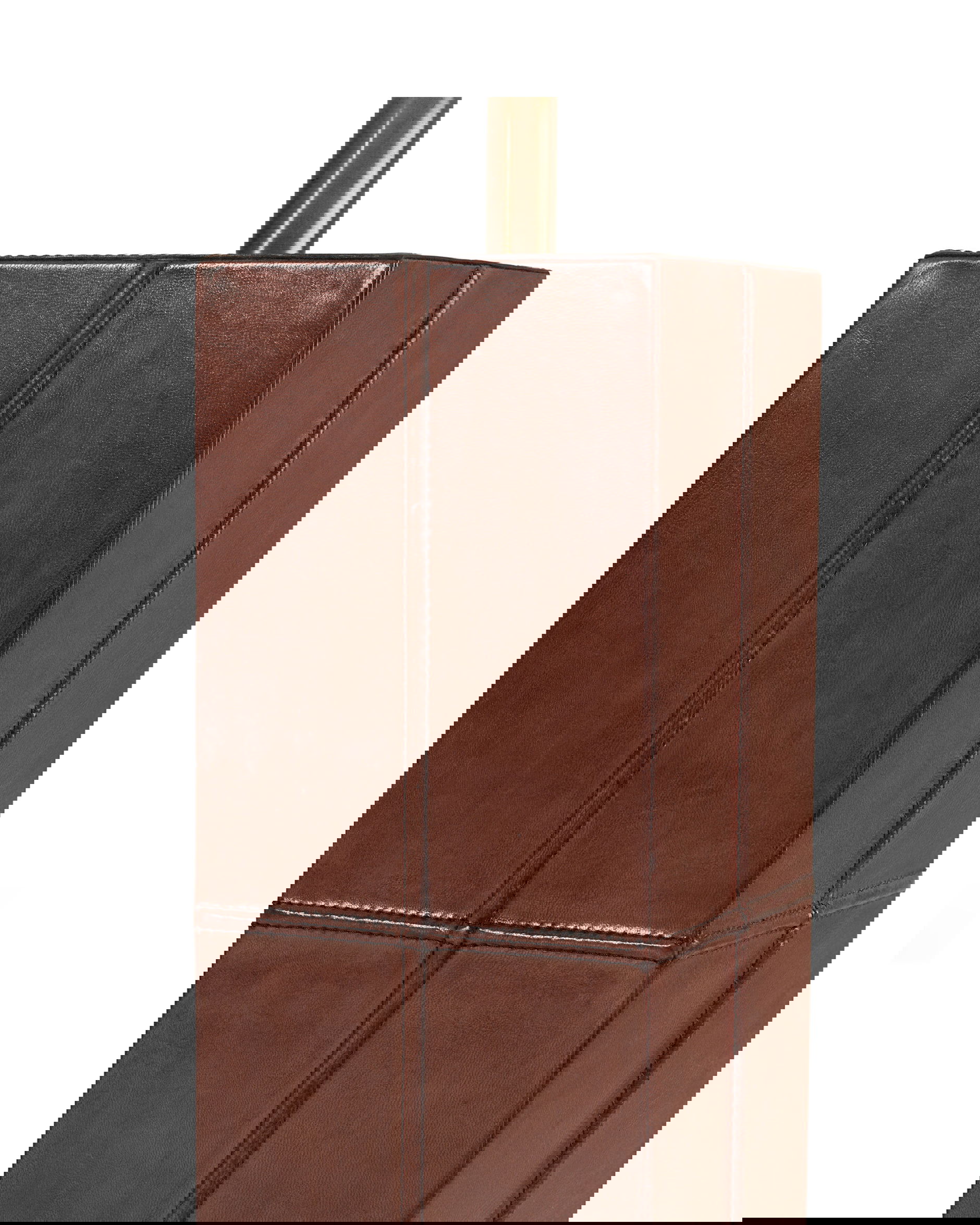 Kensington bordslampa läder kvadrat