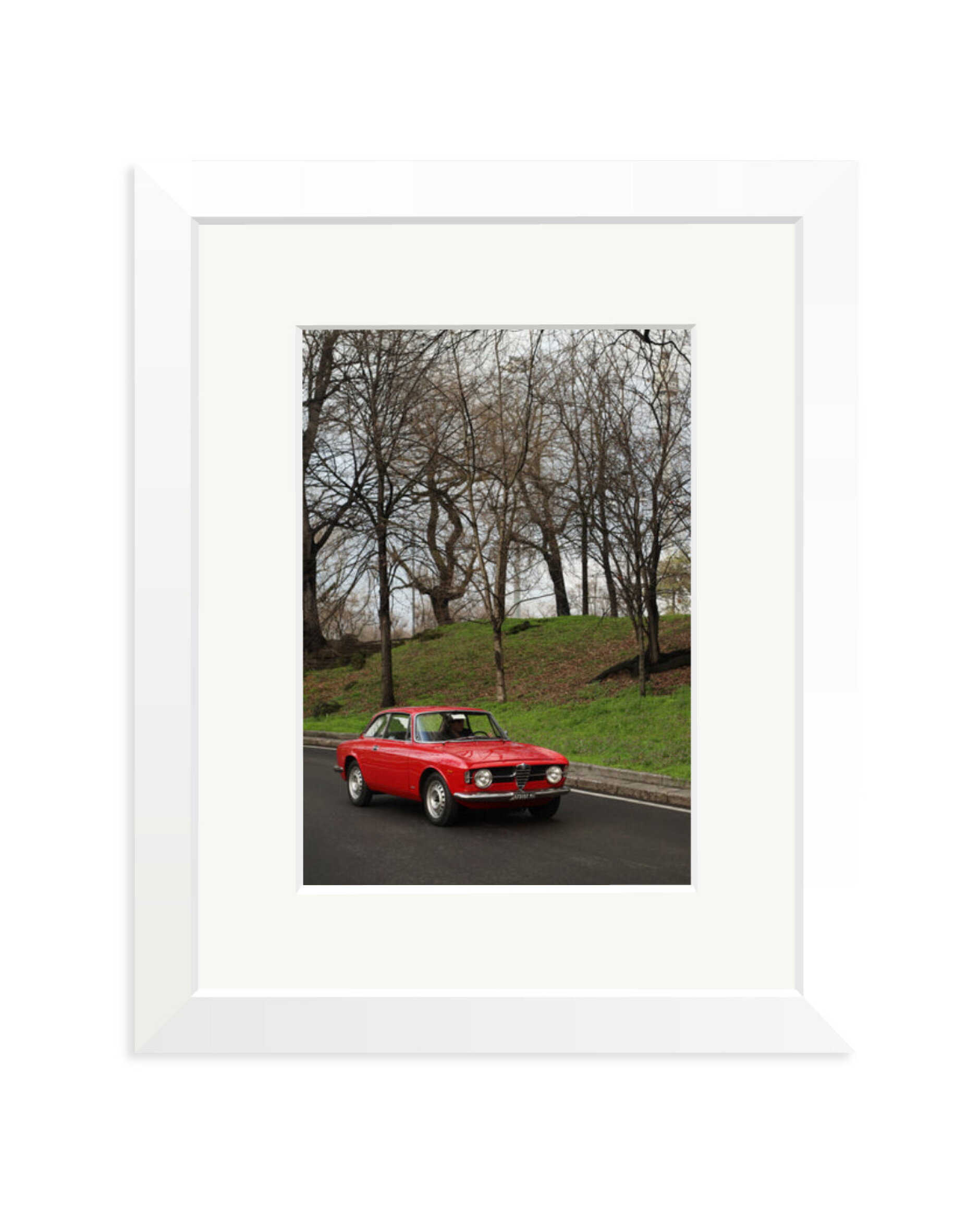 Alfa Romeo GT 1300 Junior White / Small