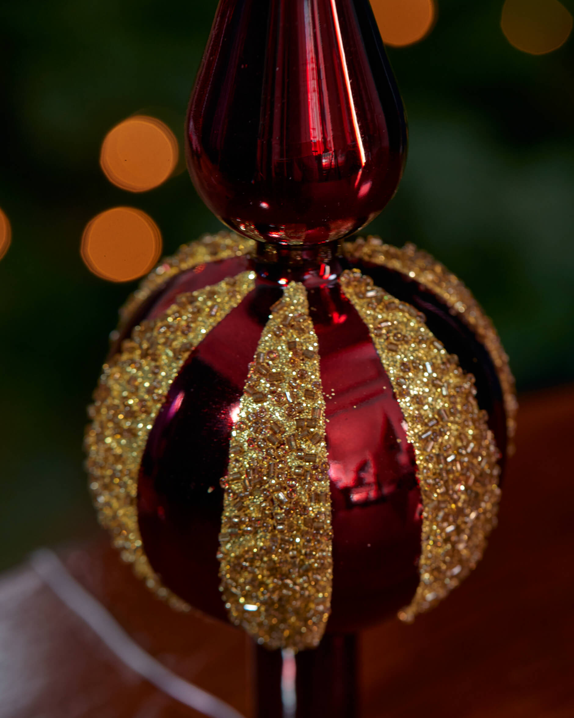 Valeria julgransspira vinröd/guld