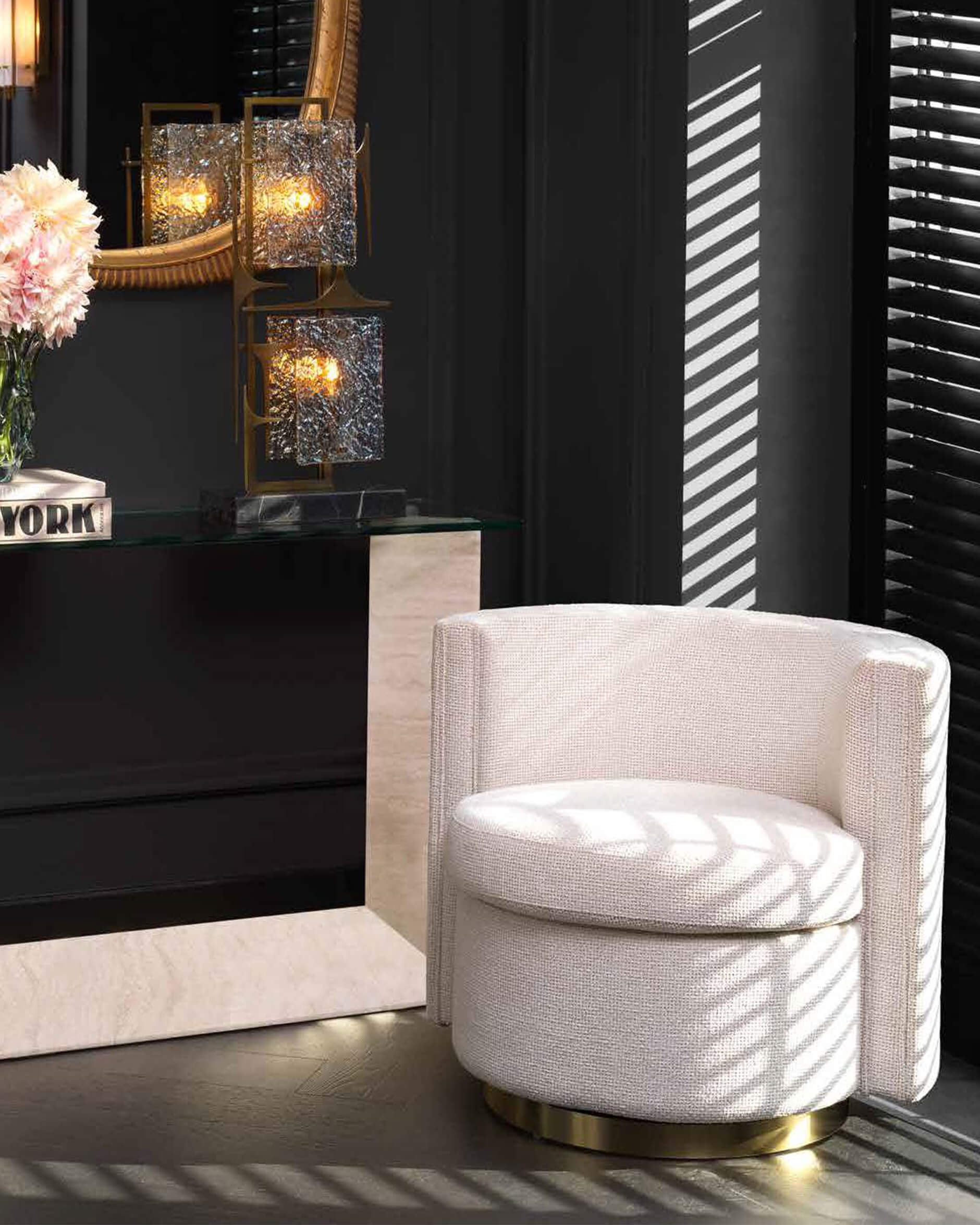 Amanda fåtölj lyssa off-white