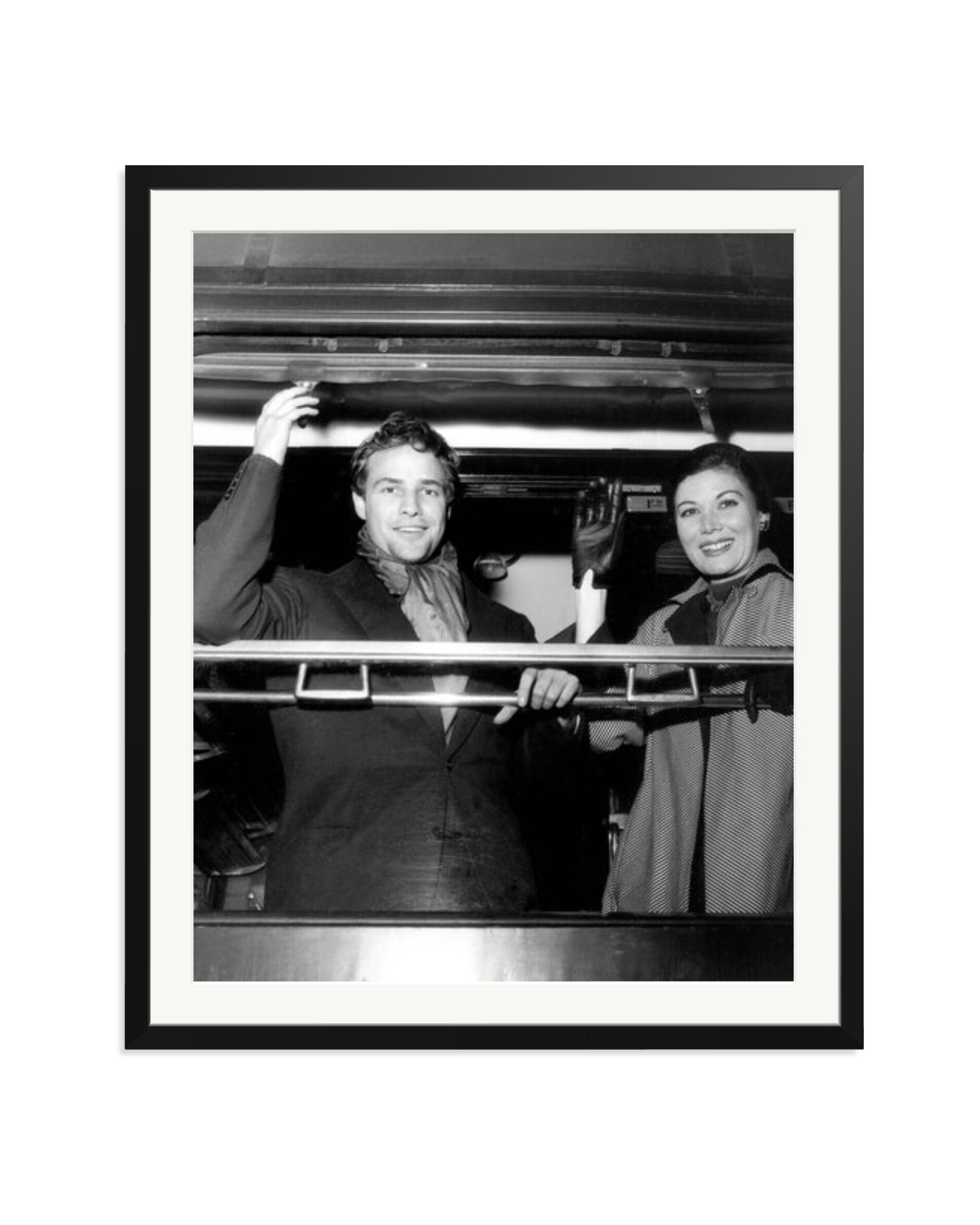 Marlon Brando and Rakia Ibrahim Black / XXL