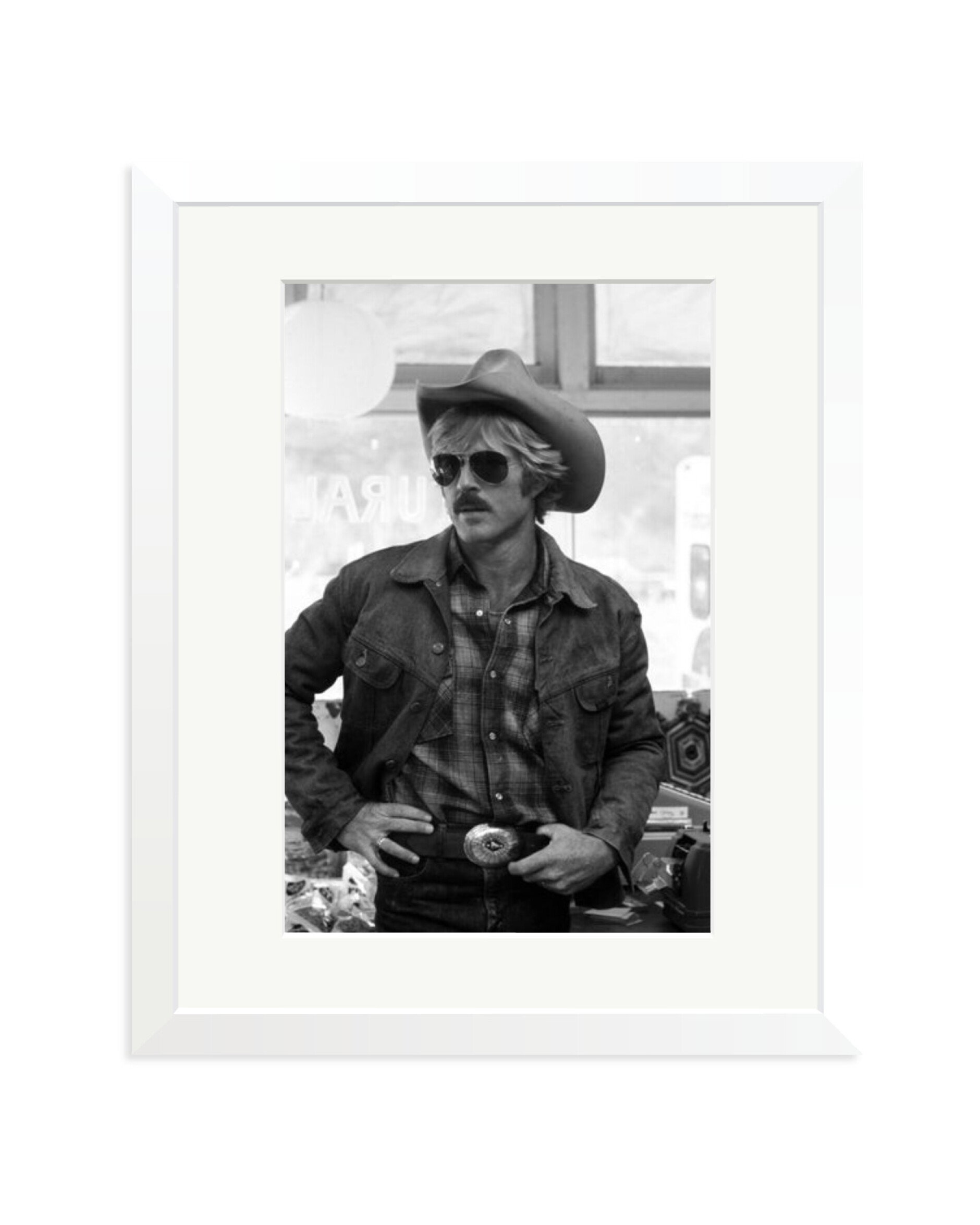 Redford in 'The Electric Horseman' White / Medium