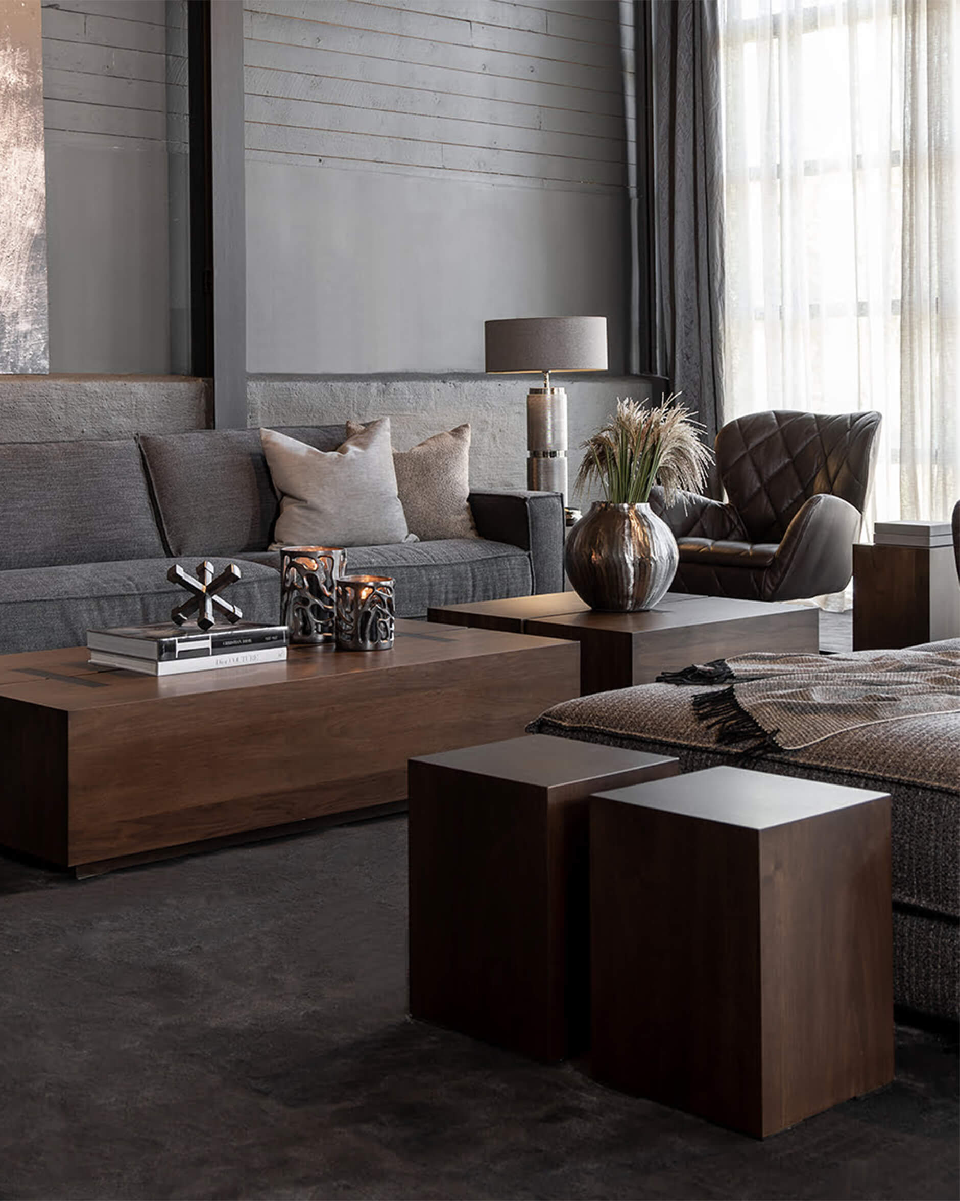 Trent sidobord valnöt 2-set