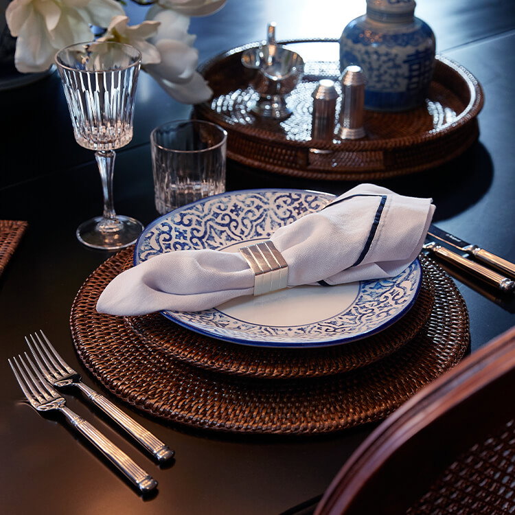 Set your Table with Rattan