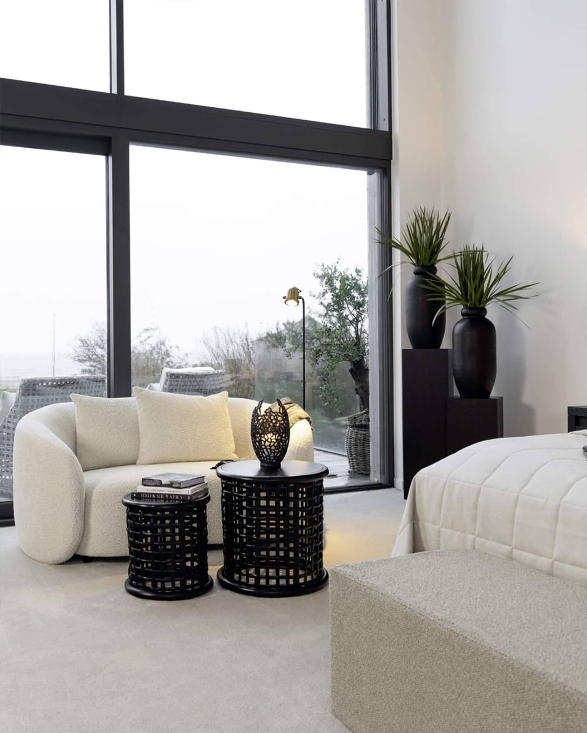 Dome loveseat story cream