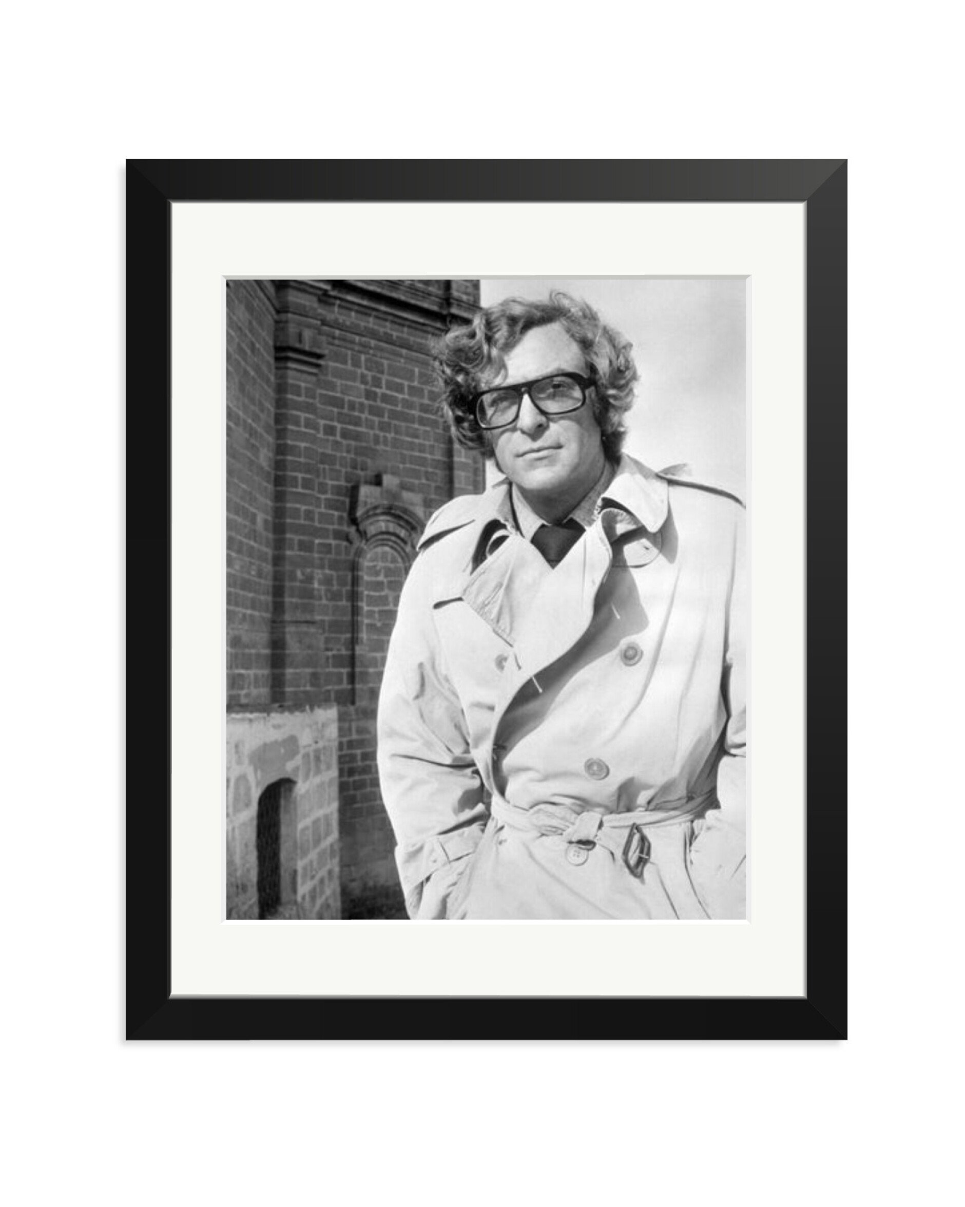 Michael Caine, Pulp Black / Medium
