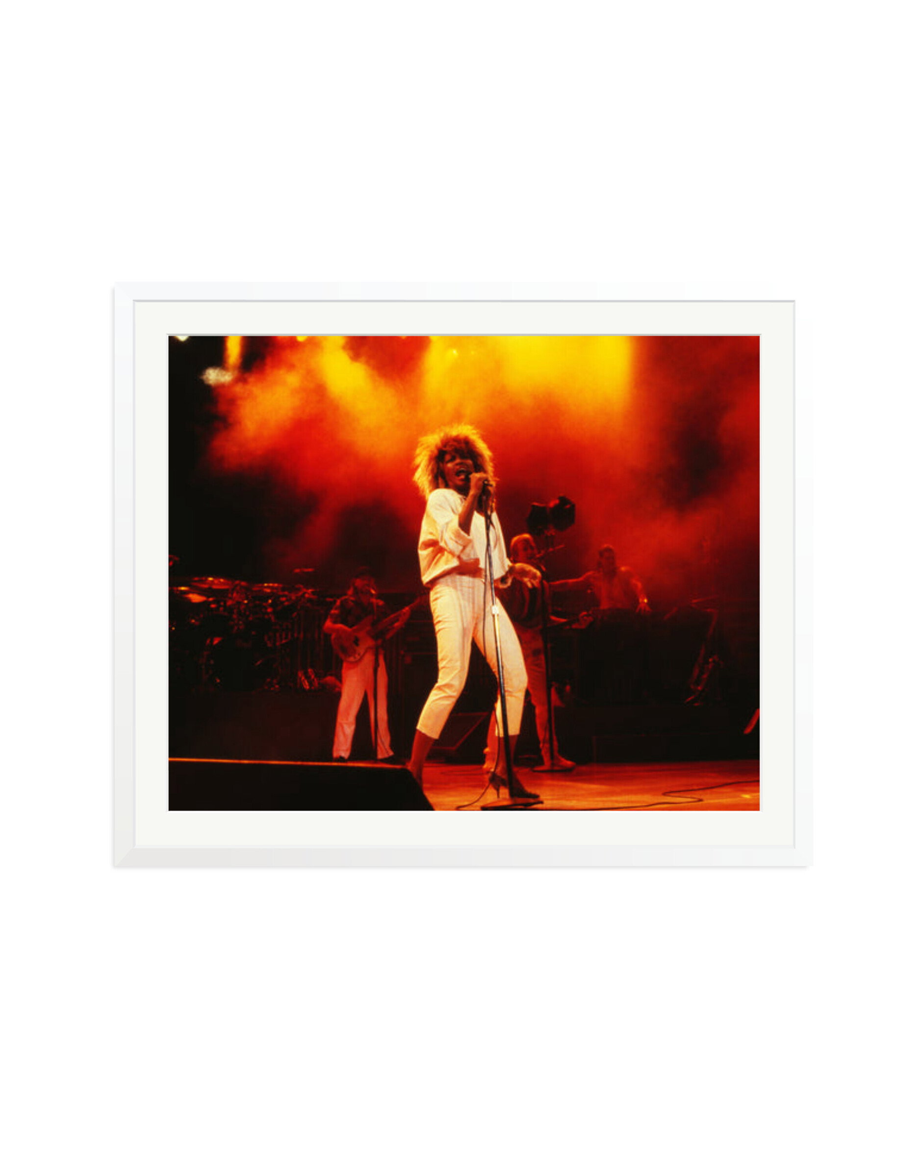 Tina Turner on Stage White / XXL