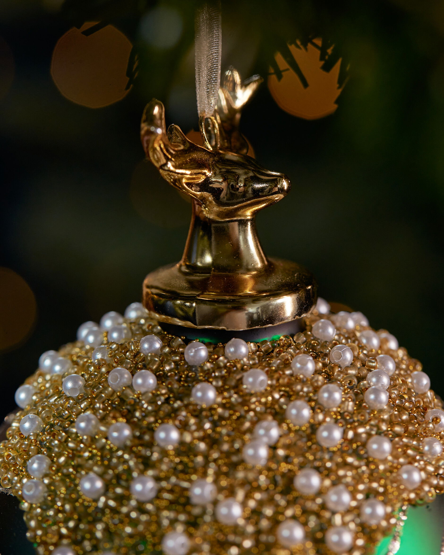 Festive Stag kerstbal groen/goud 10 cm