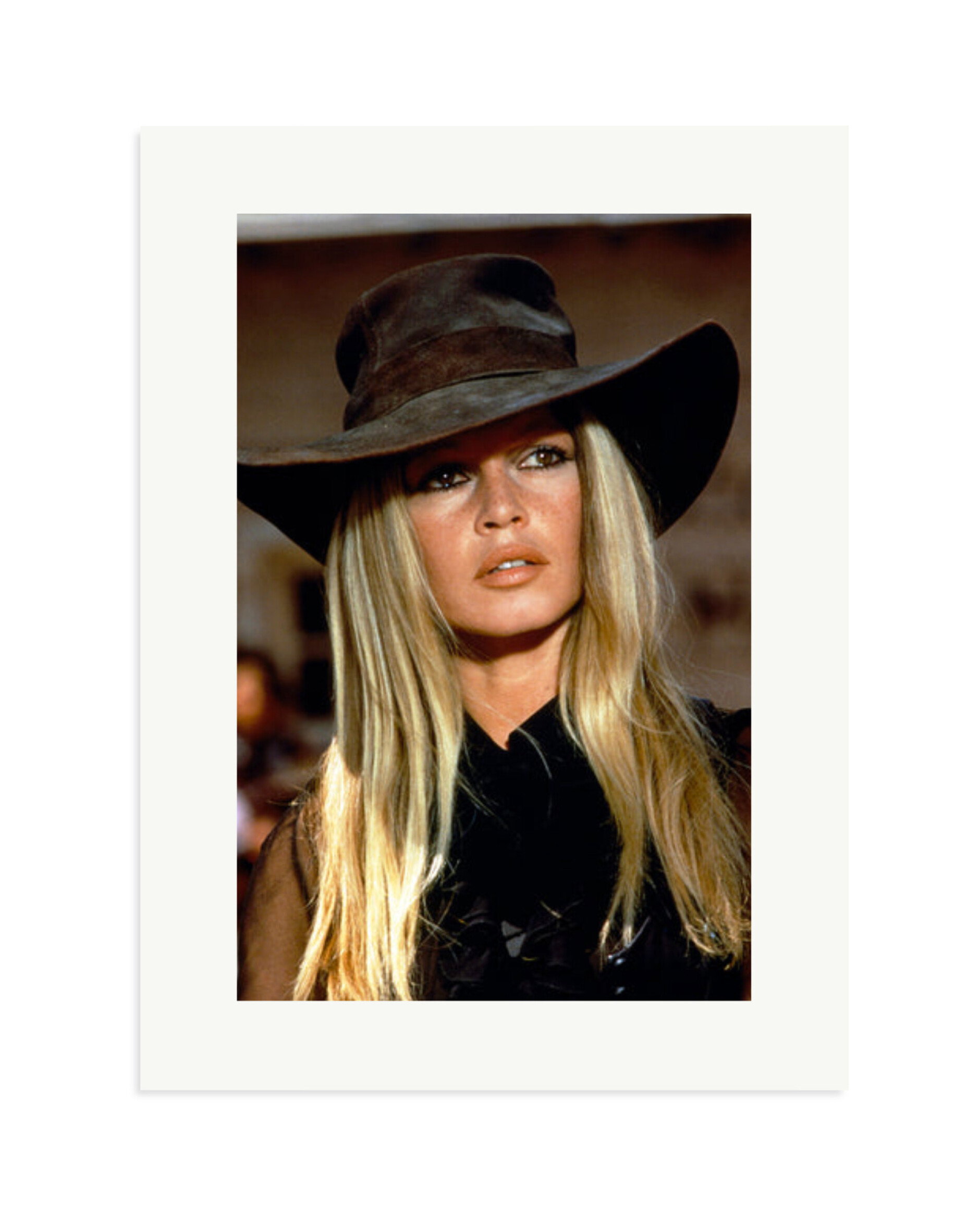 Bardot in "Les Pétroleuses" Print Only / XL