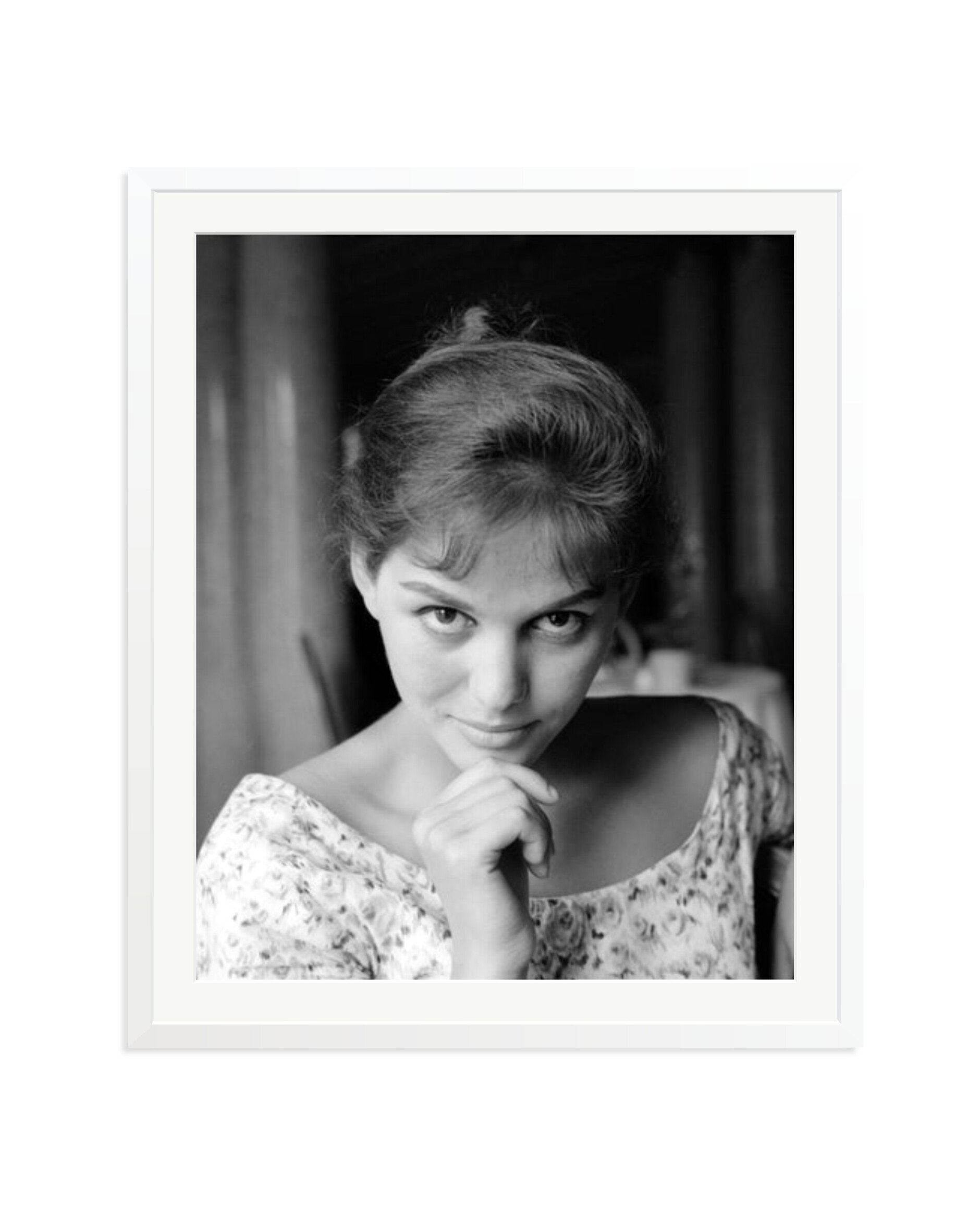 Claudia Cardinale in 1958 White / XXL