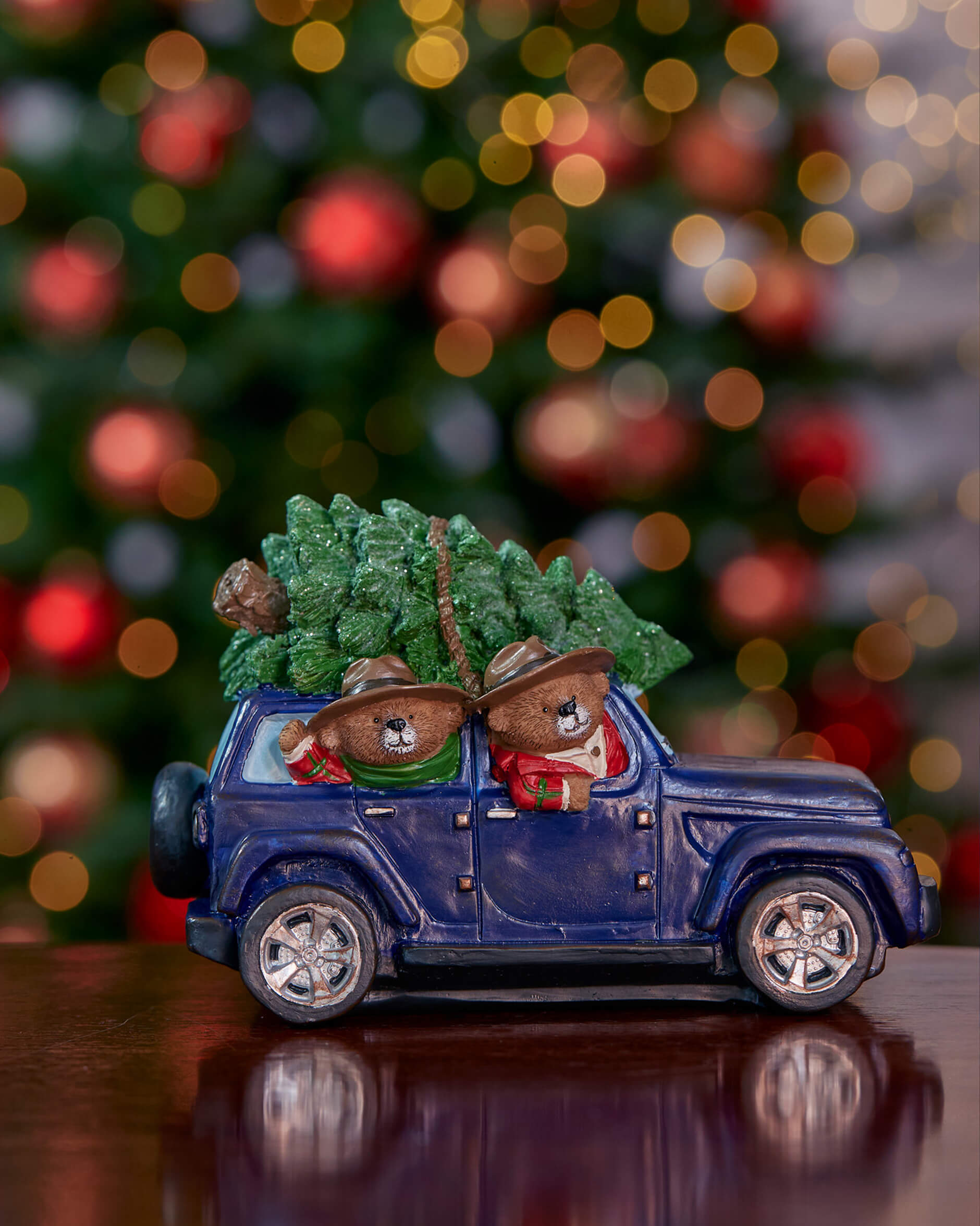 Björnar i bil juldekoration