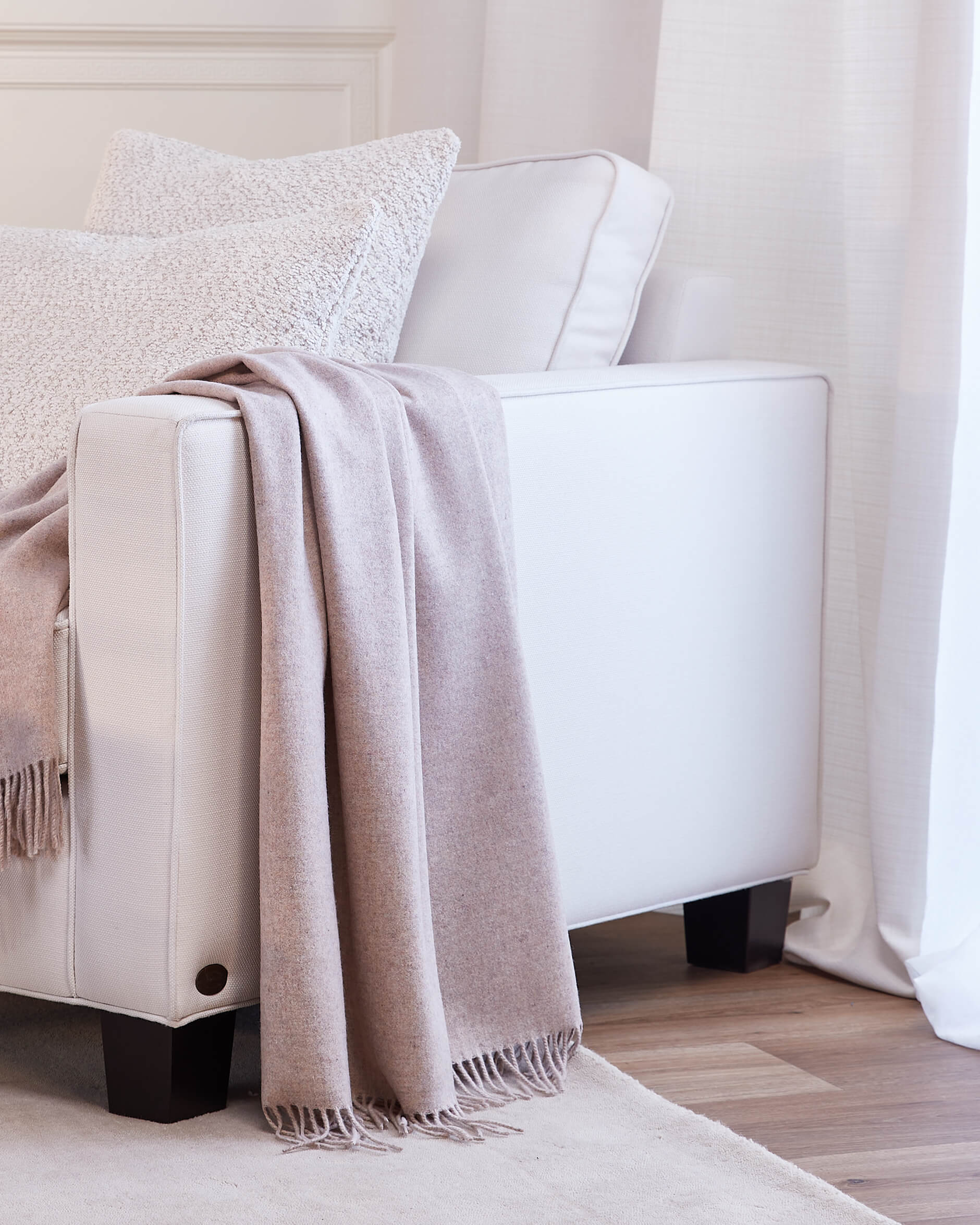 Plaza fåtölj off-white