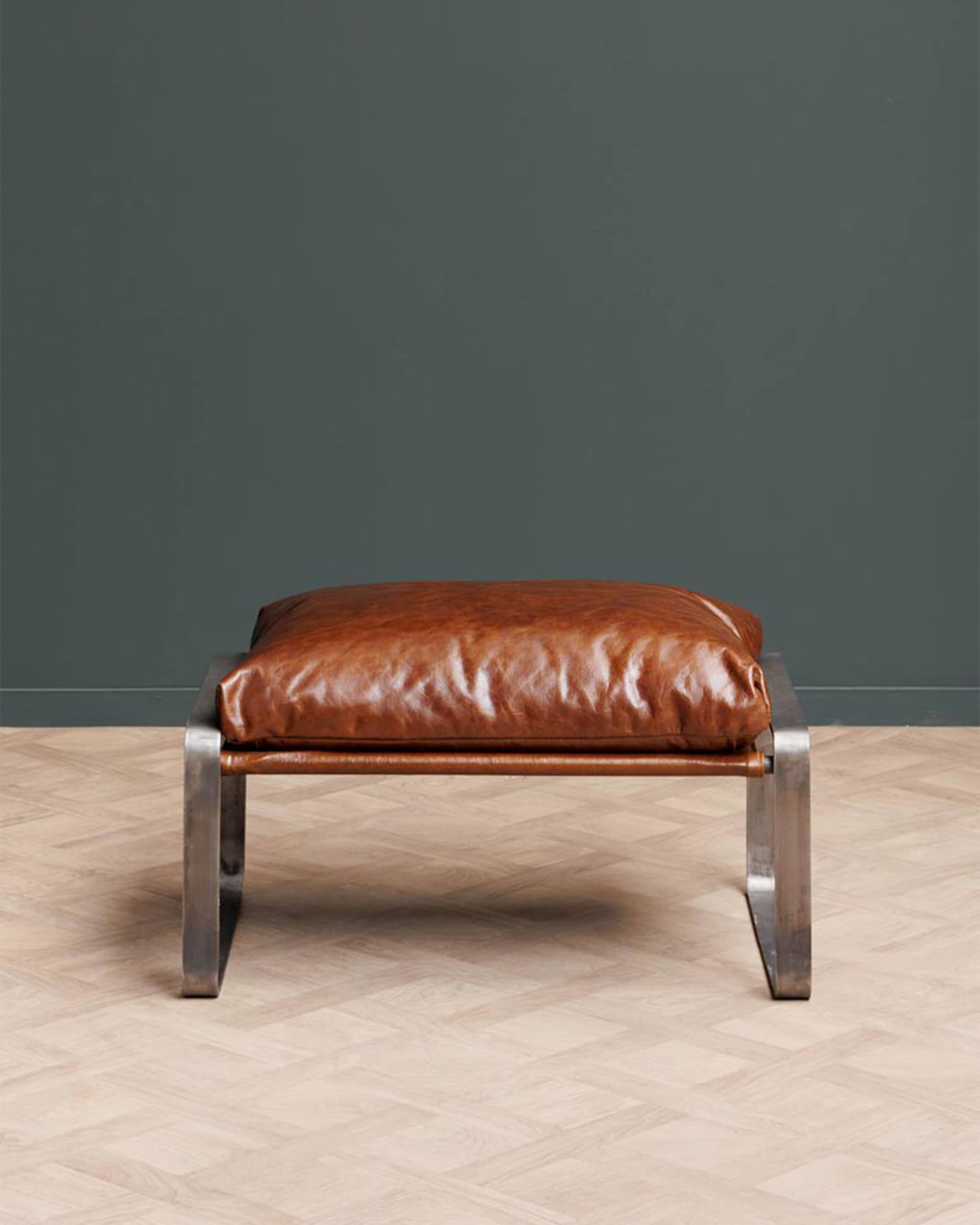 Homy Stool Brown