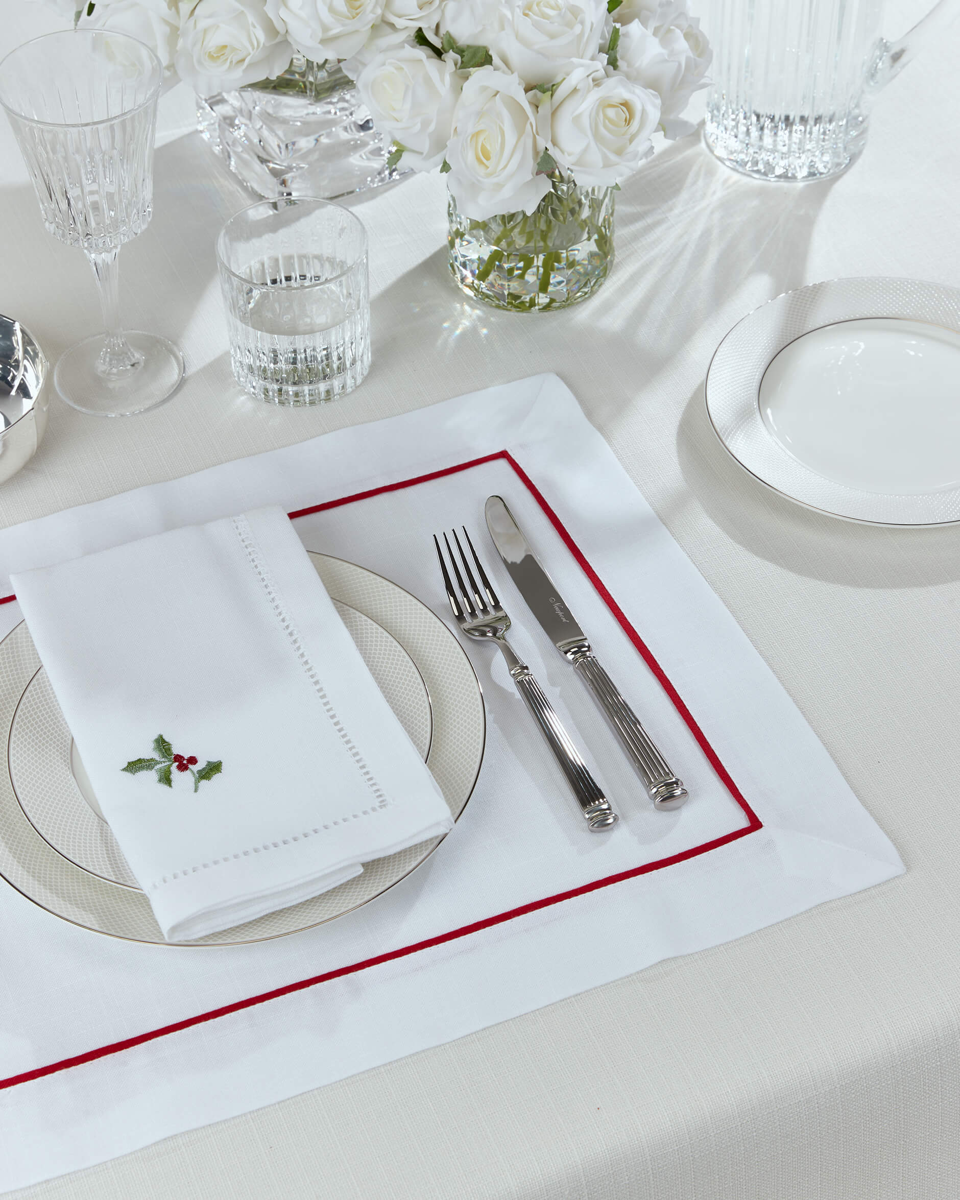 Castleford bordstablett vit/röd