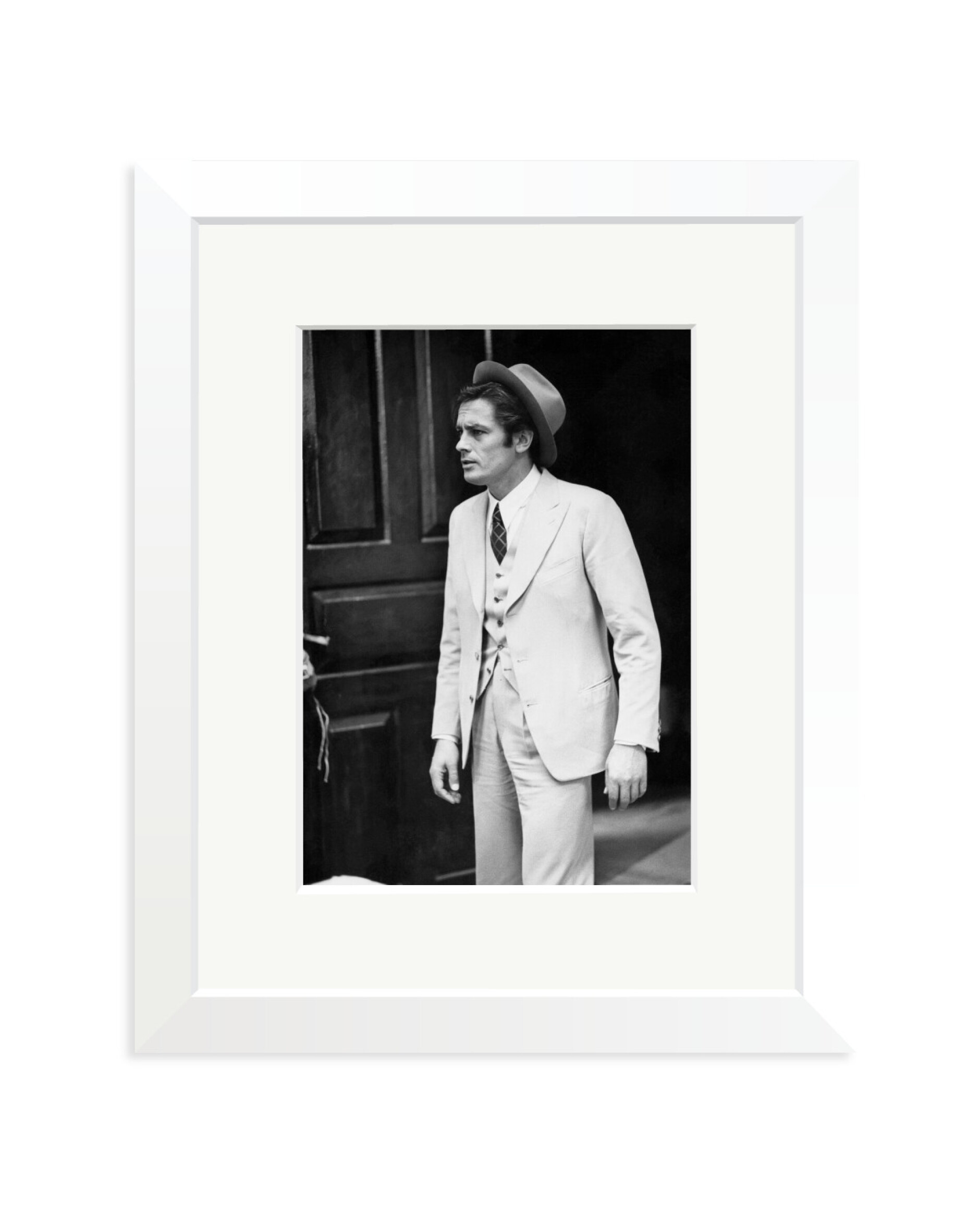 Delon, 1971 White / Small