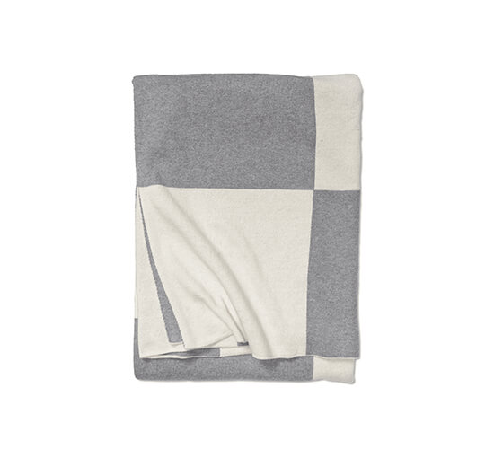 null - Square Throw Beige