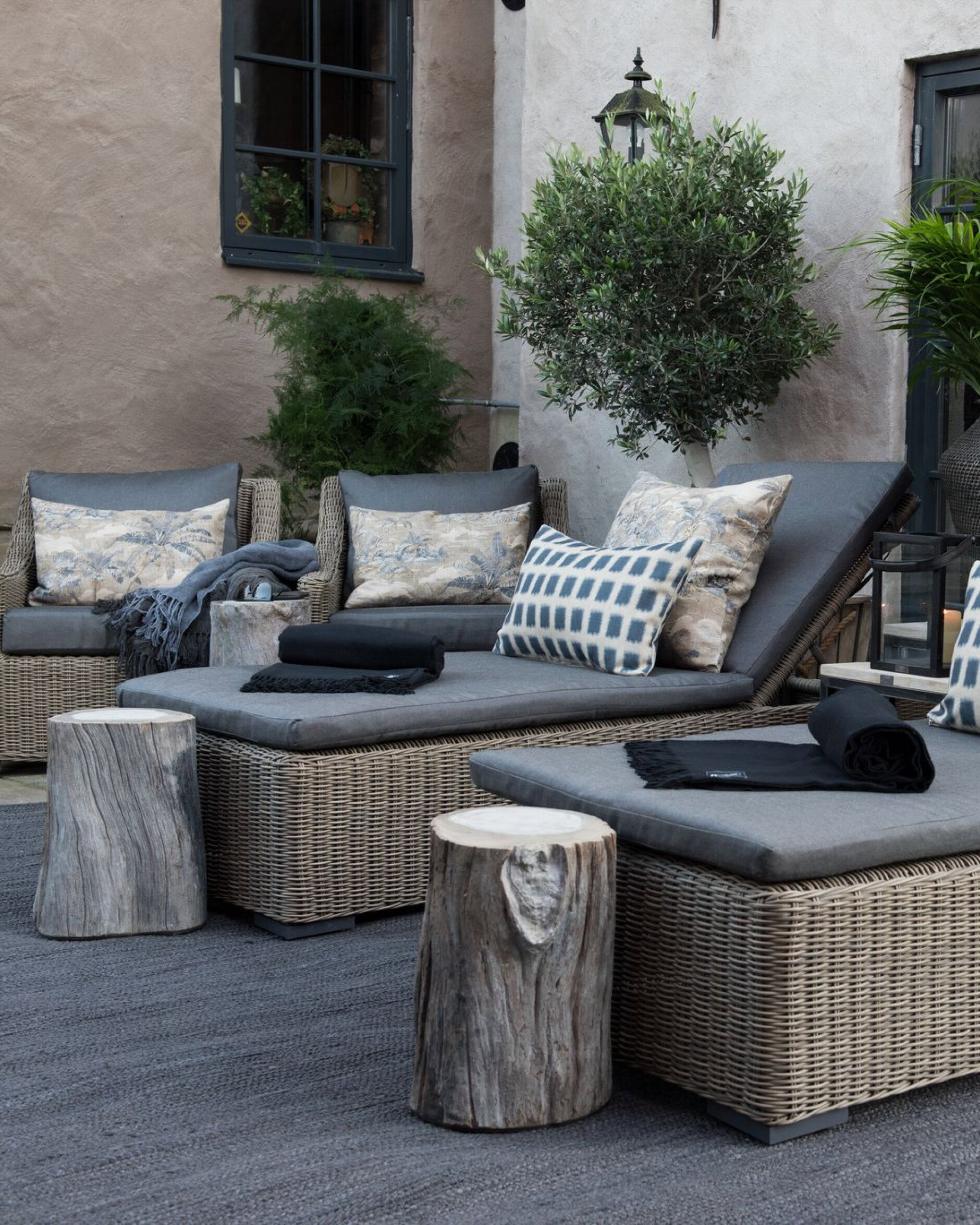 Colorado Side Table Charcoal