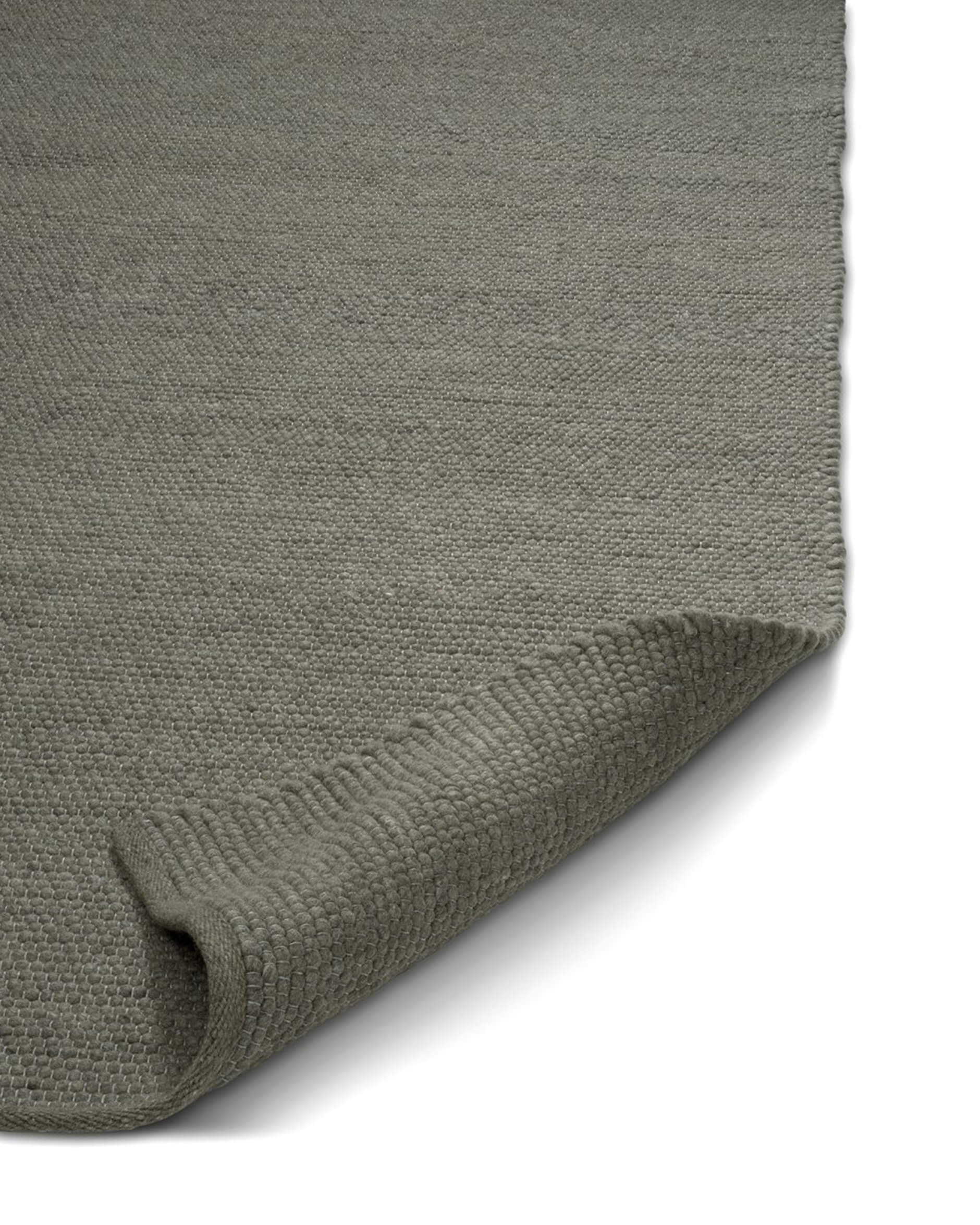 Merino Rug Dark Green