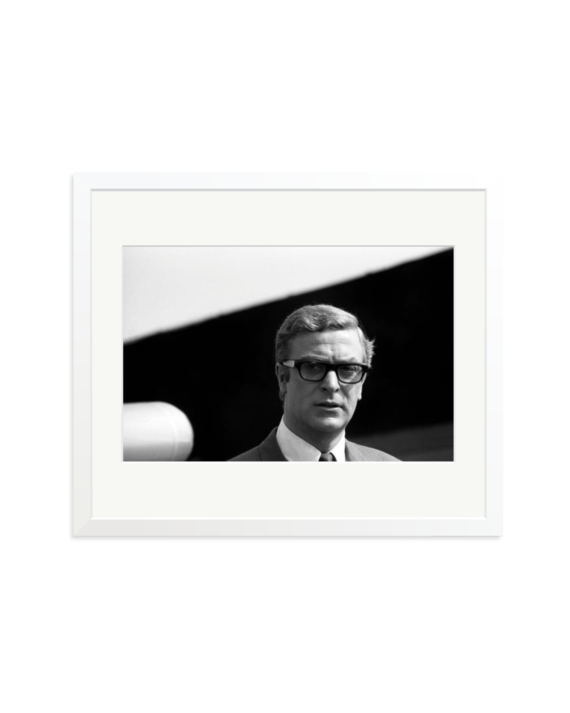 Michael Caine, 1966 White / Large