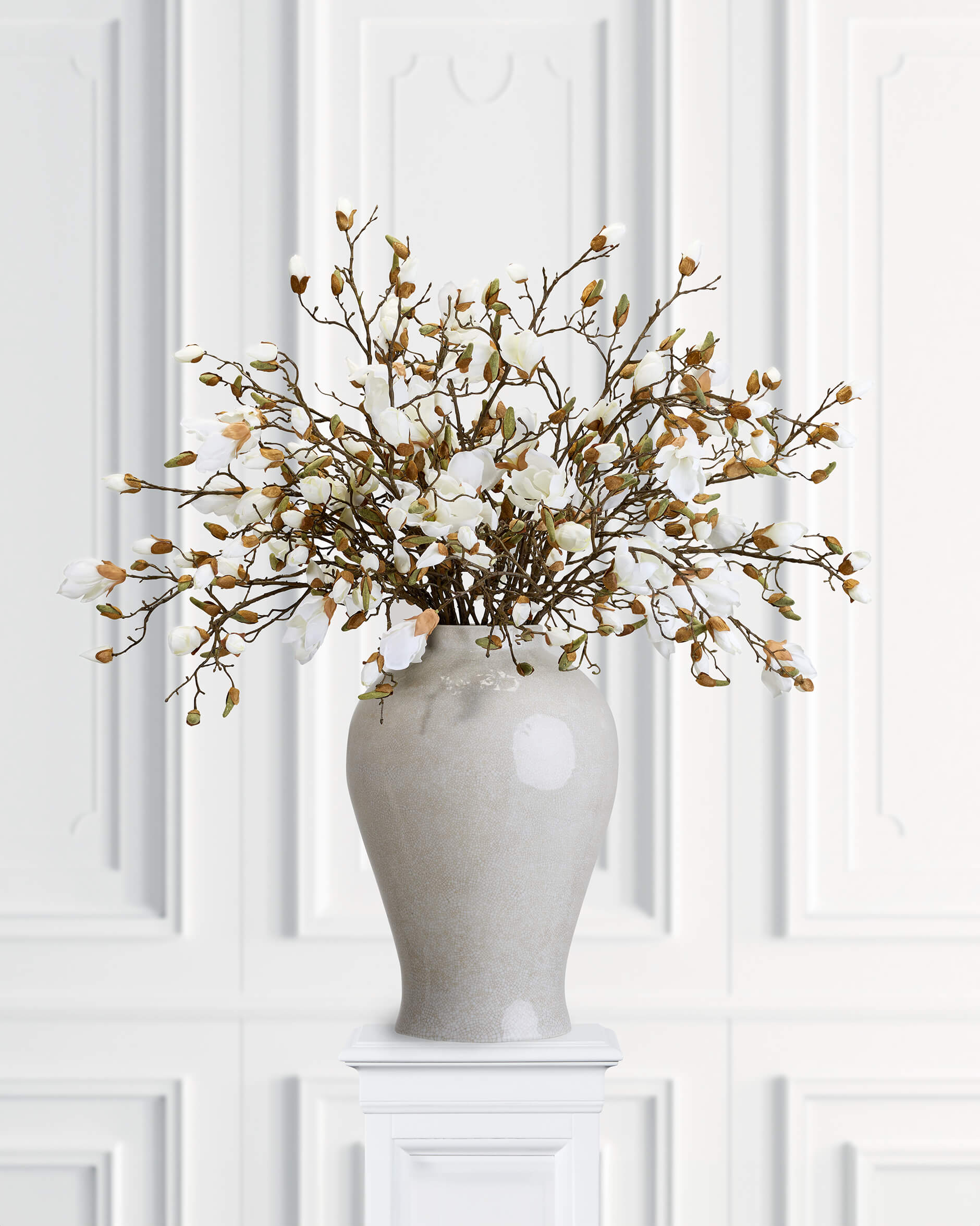 Alternativ bild 1 för Magnolia snittblomma vit