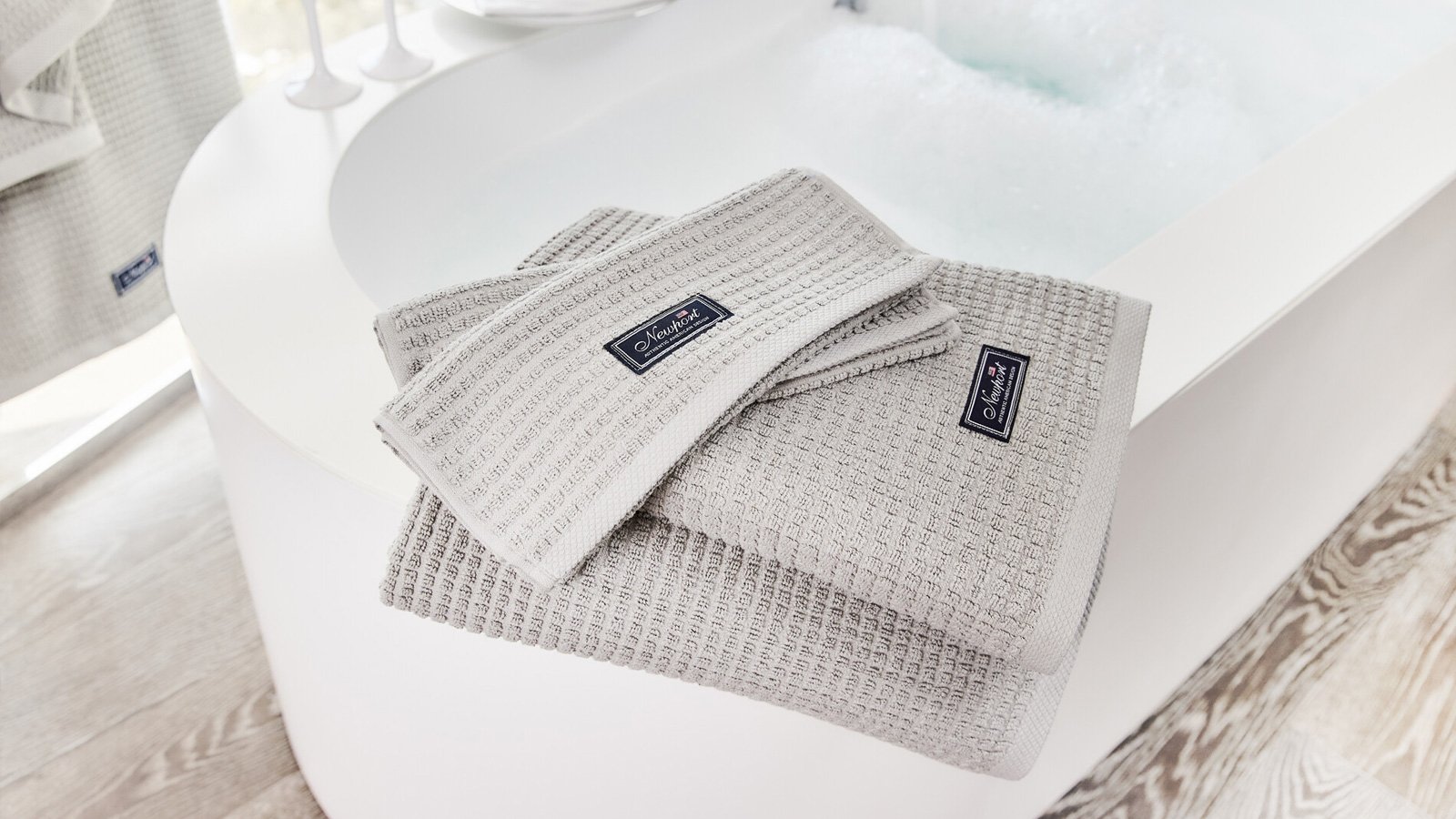 Badelaken - Store håndklær og badelaken - Newport