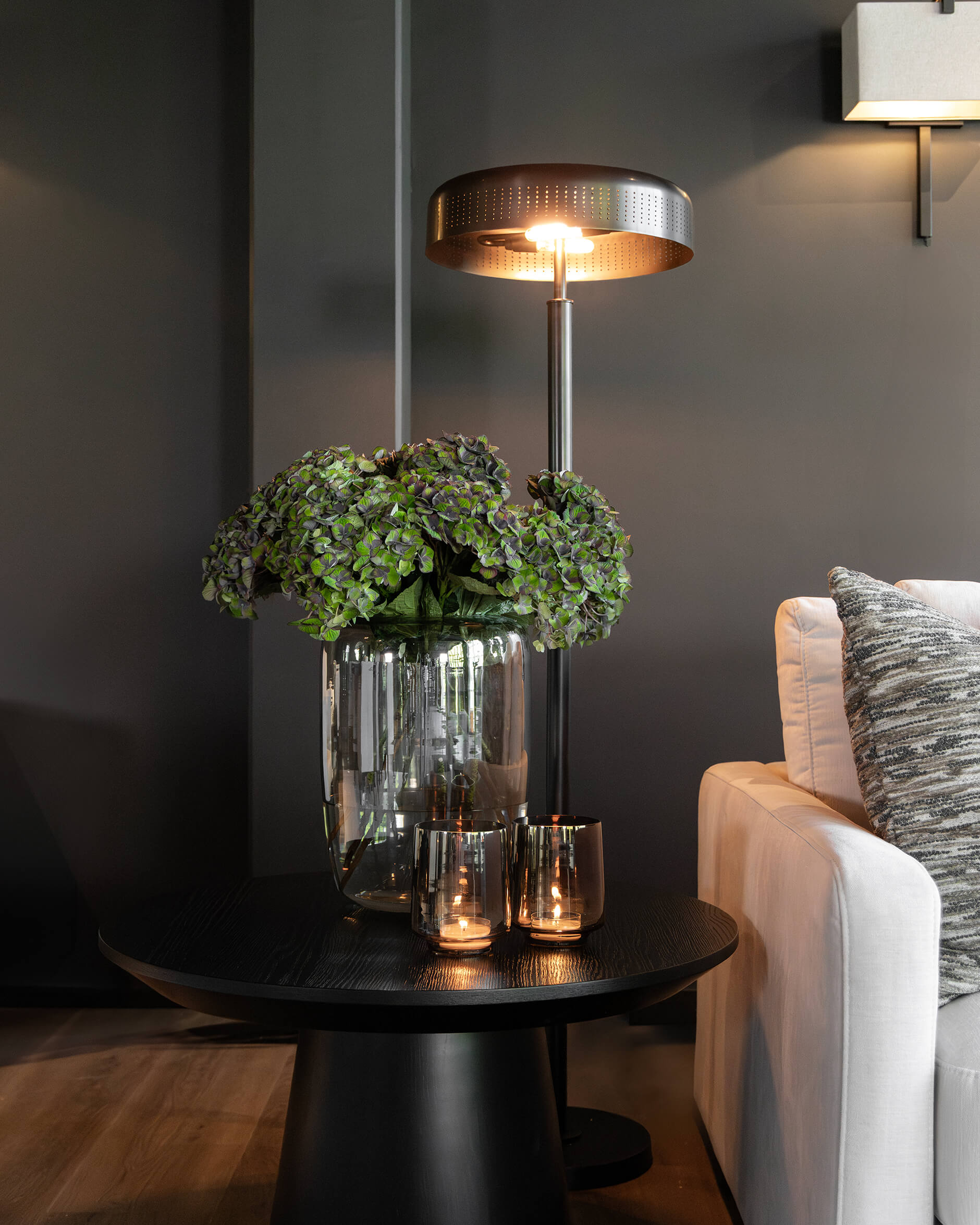 Armando golvlampa antik brons