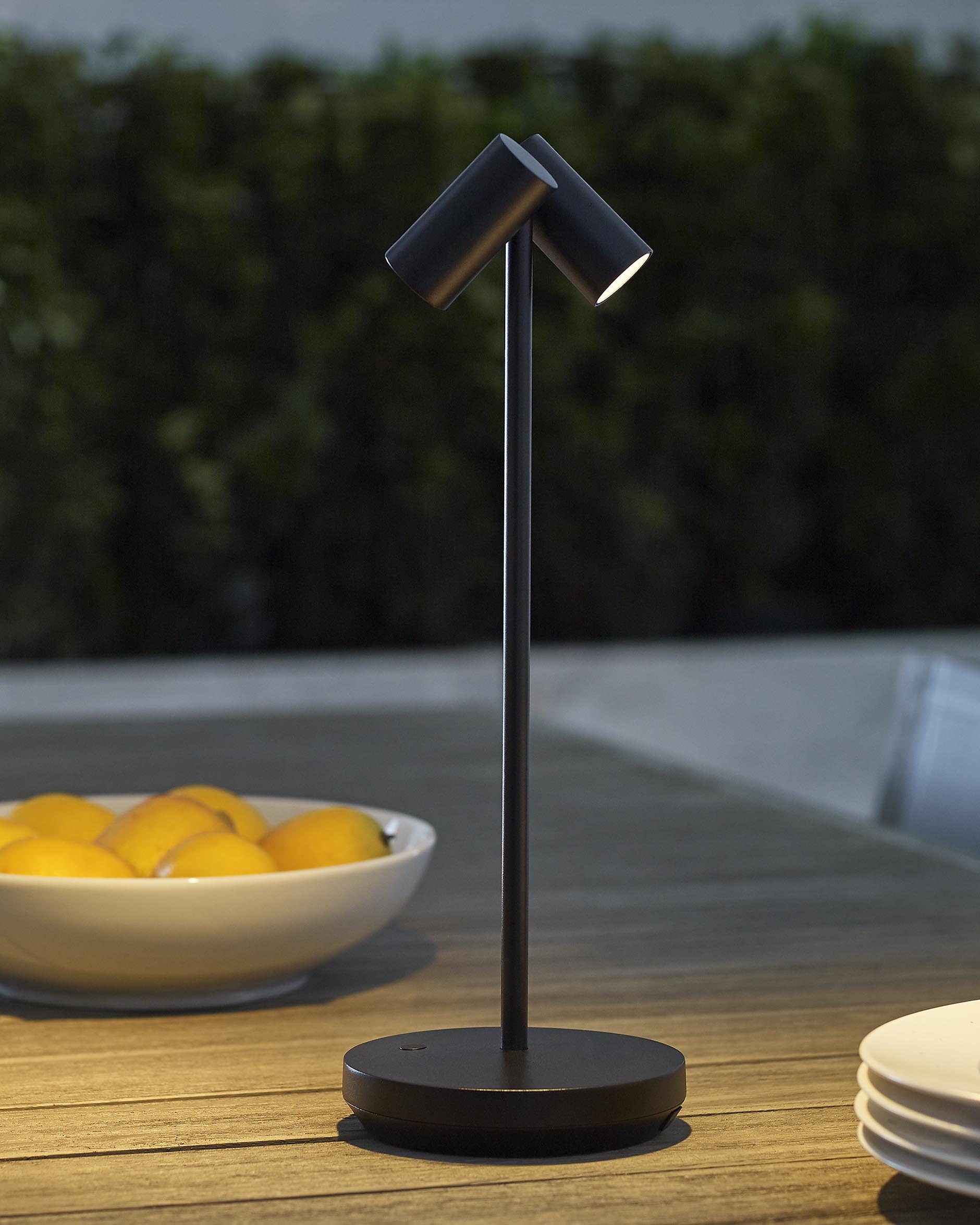 Doppia bordslampa uppladdningsbar svart