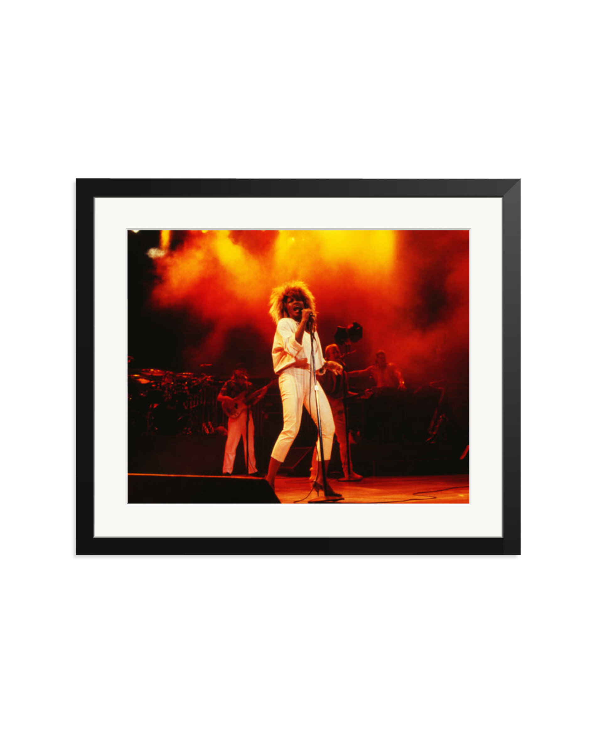Tina Turner on Stage Black / Large