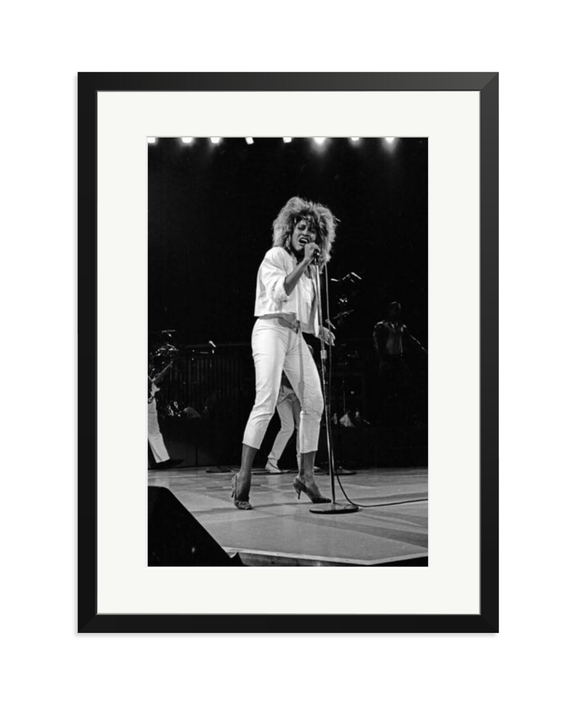 Tina on Stage Black / XL