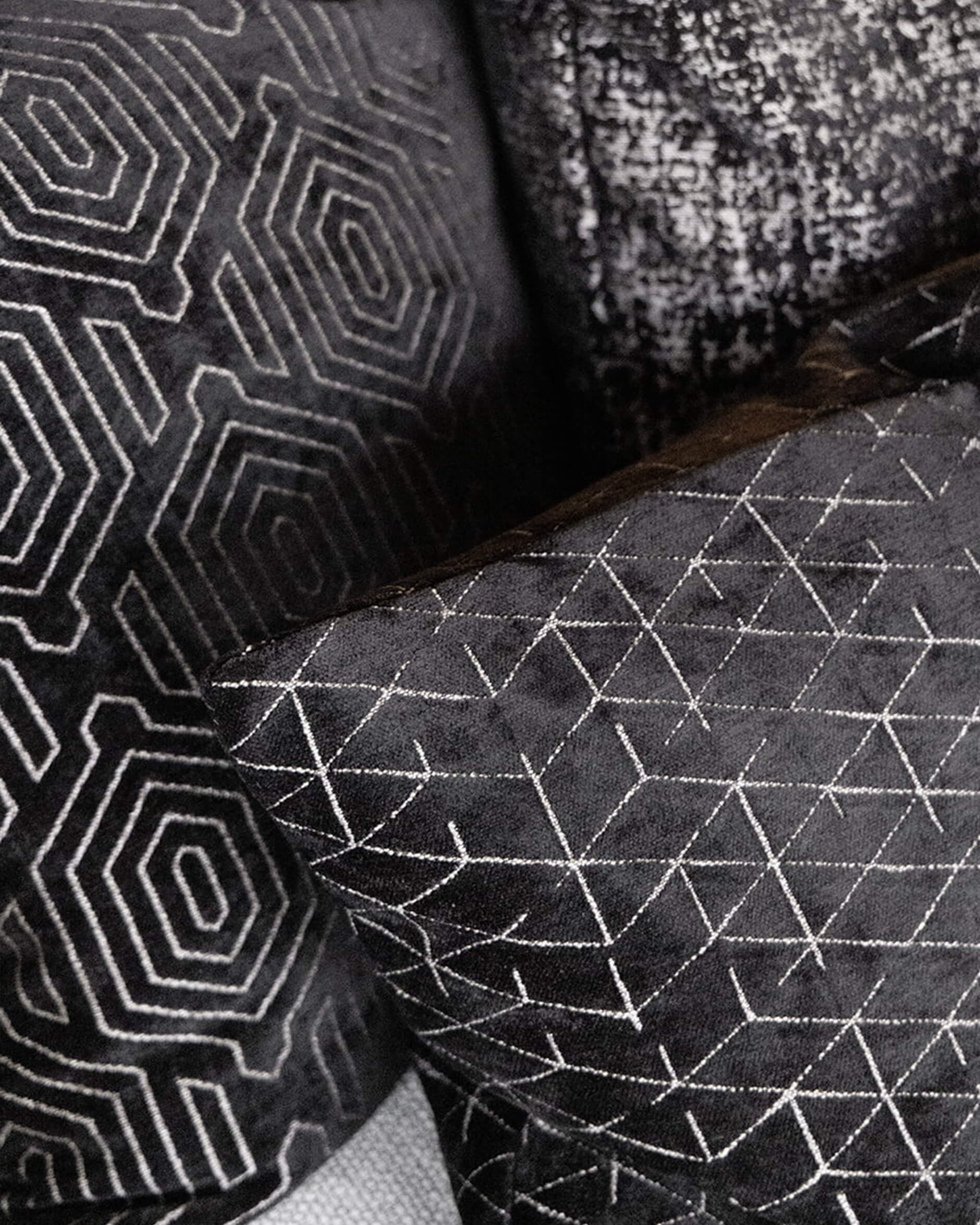 Laurel cushion cover ethnic dark brown OUTLET