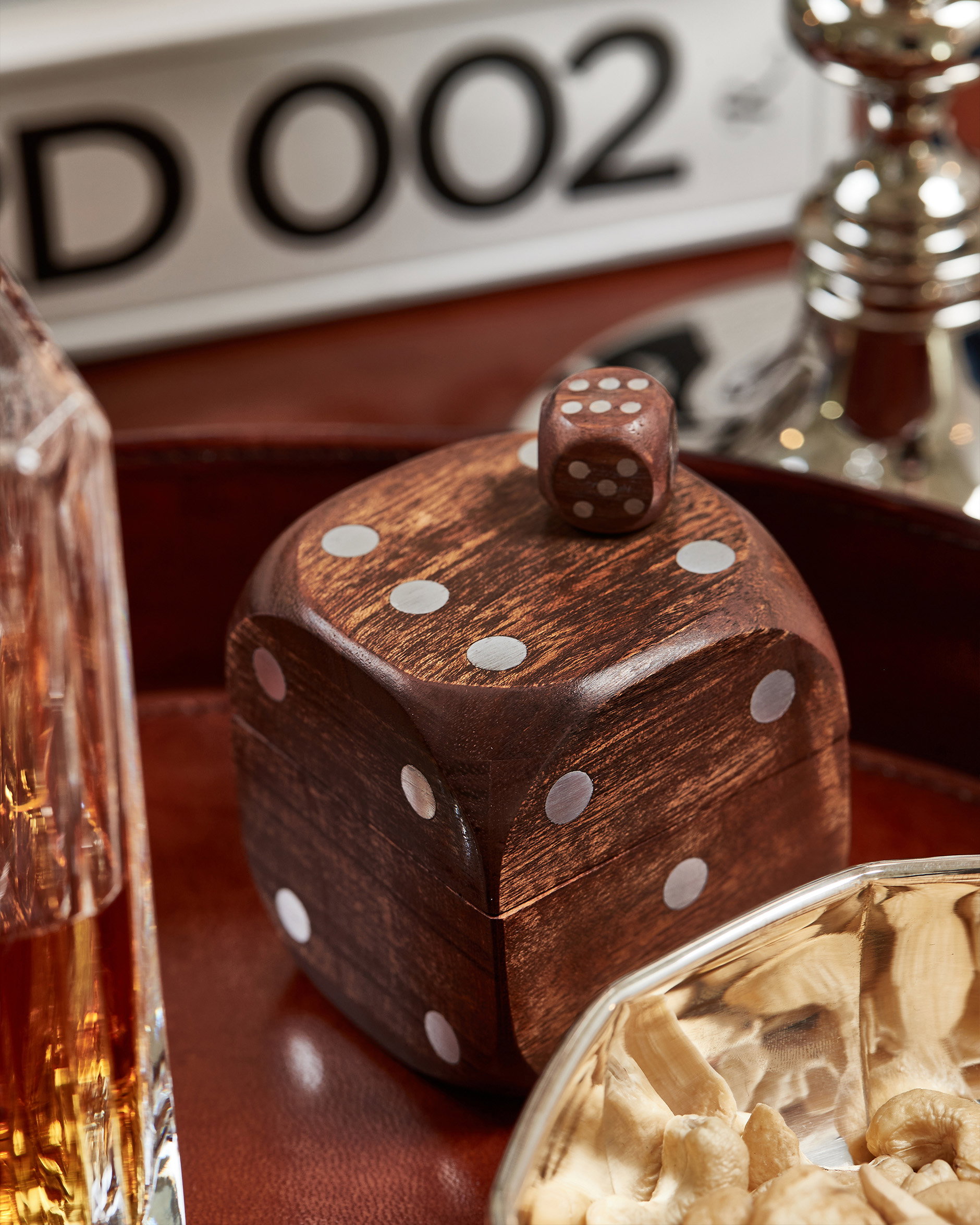 Dice Game Brown/Silver